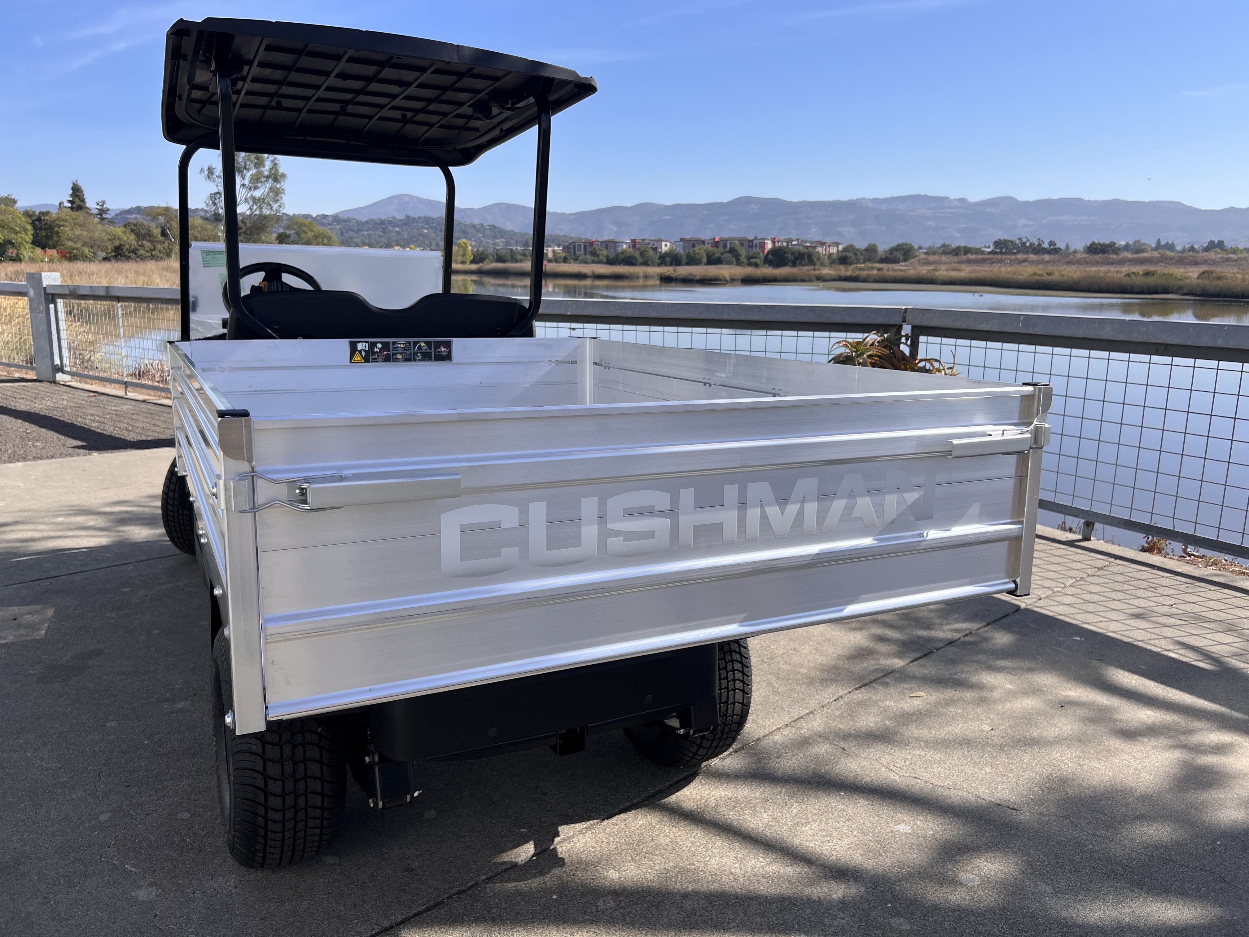 2027 Cushman Hauler photo 5