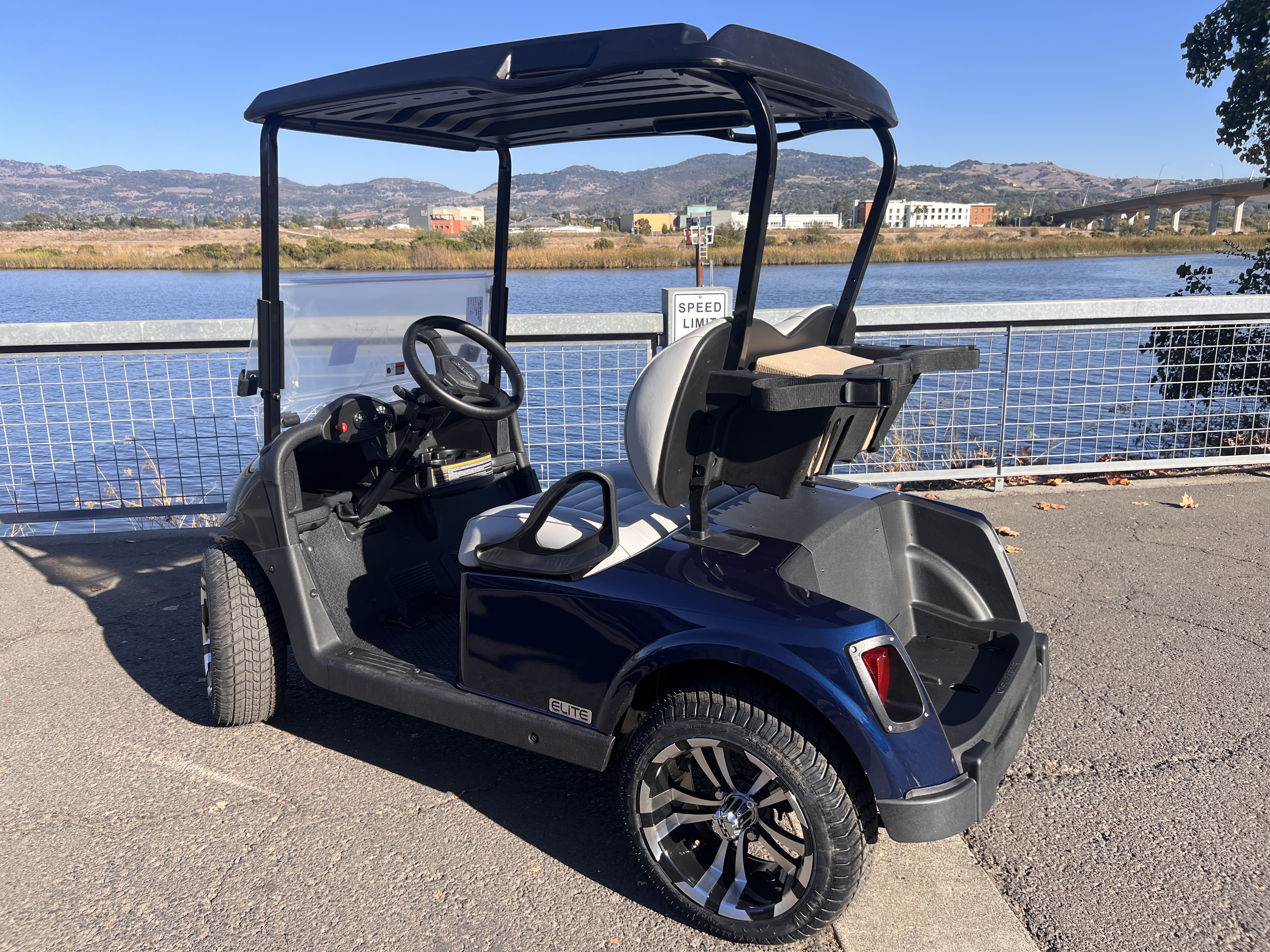 2022 EZGO Freedom photo 5