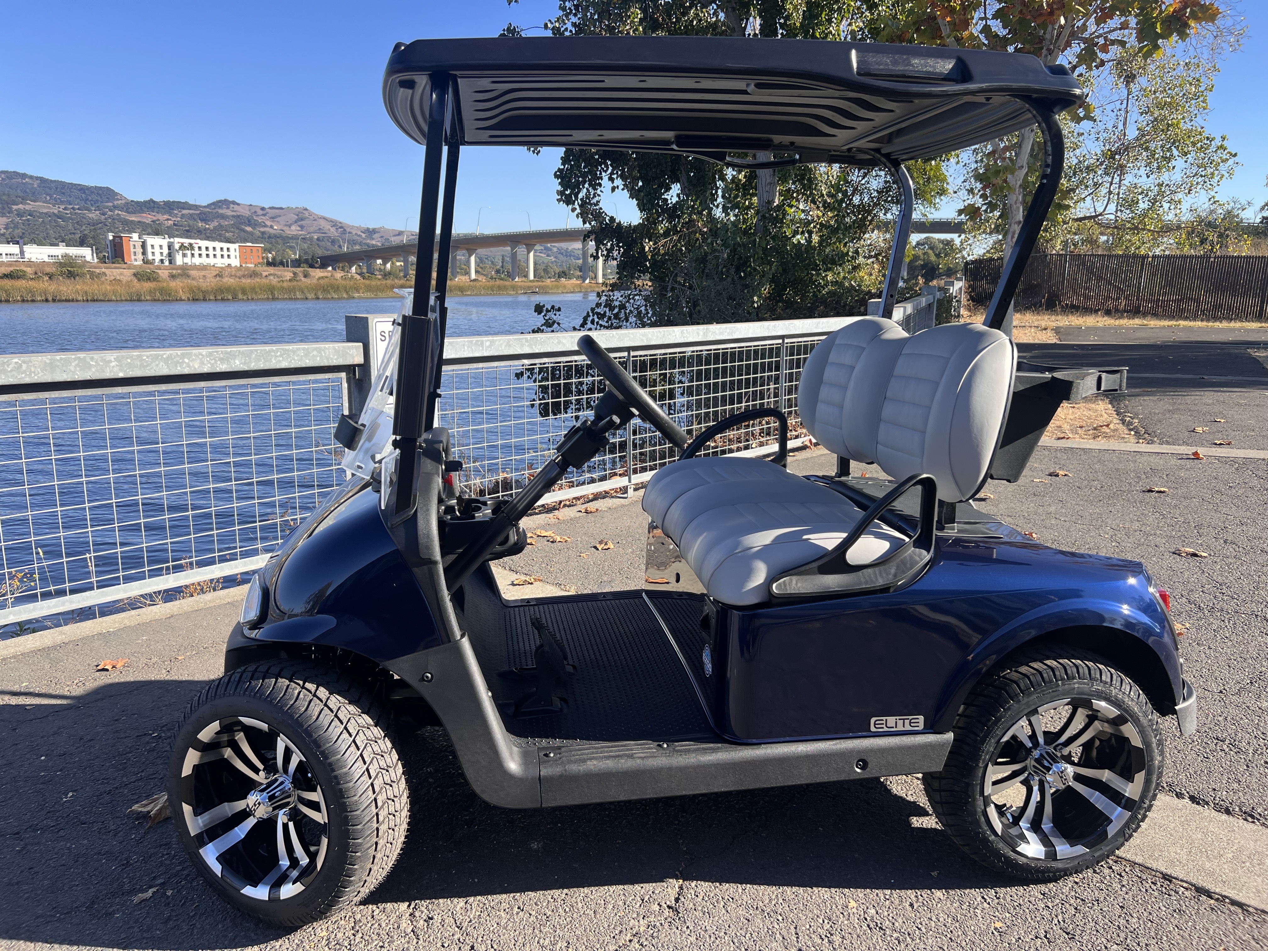 2022 EZGO Freedom photo 2
