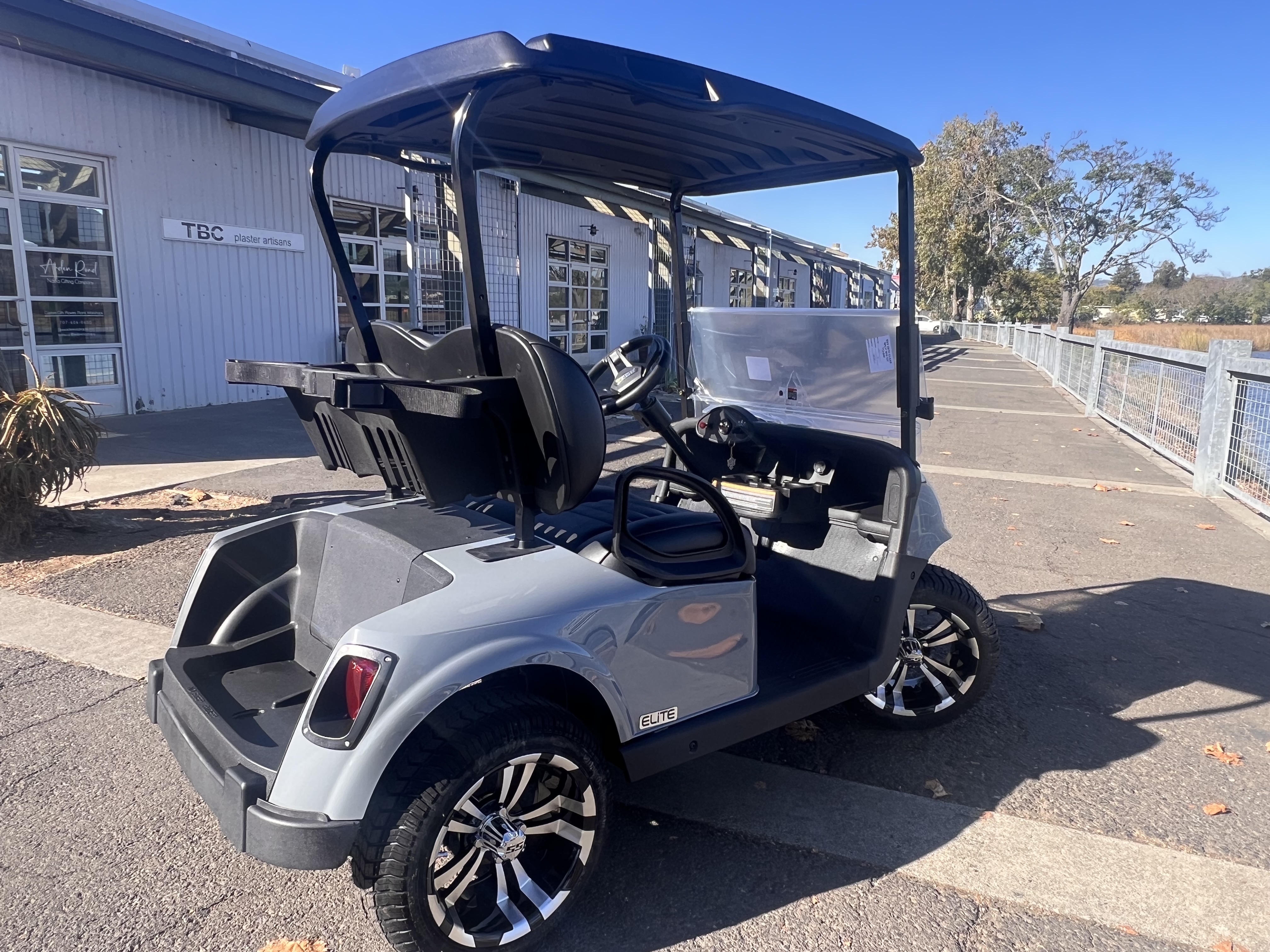 2022 EZGO Freedom photo 6