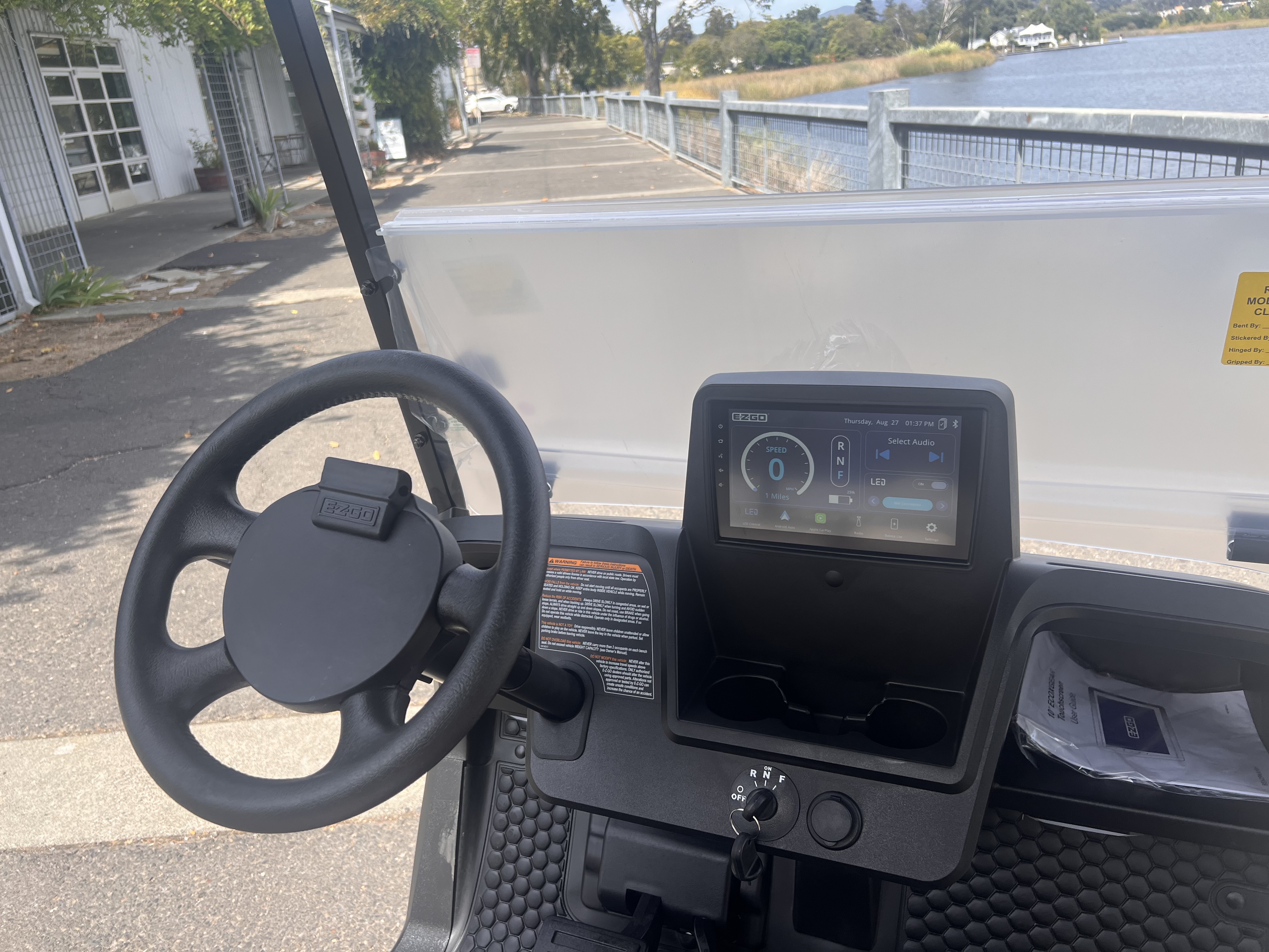 2027 EZGO RXV photo 6