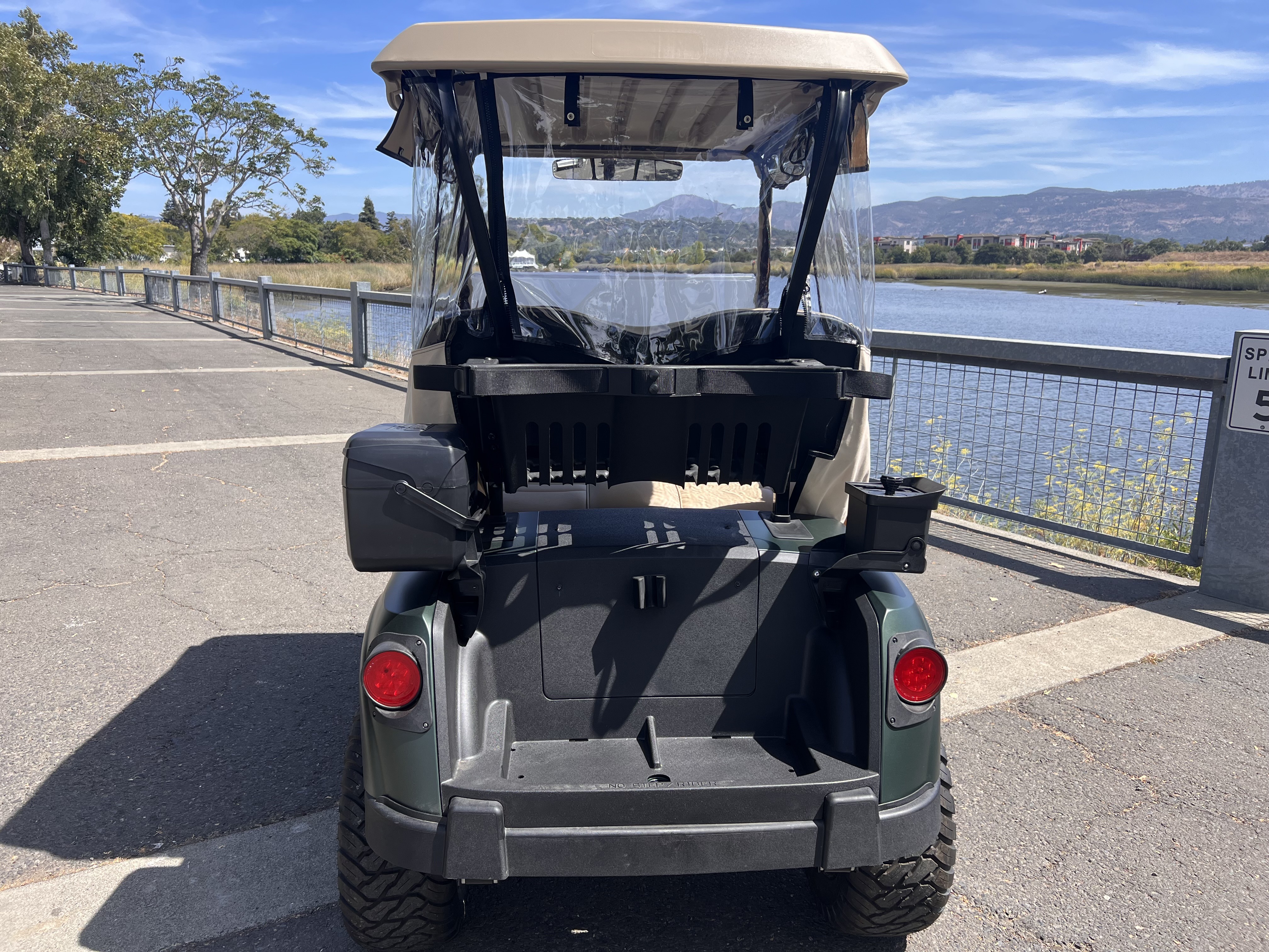 2026 EZGO RXV photo 7