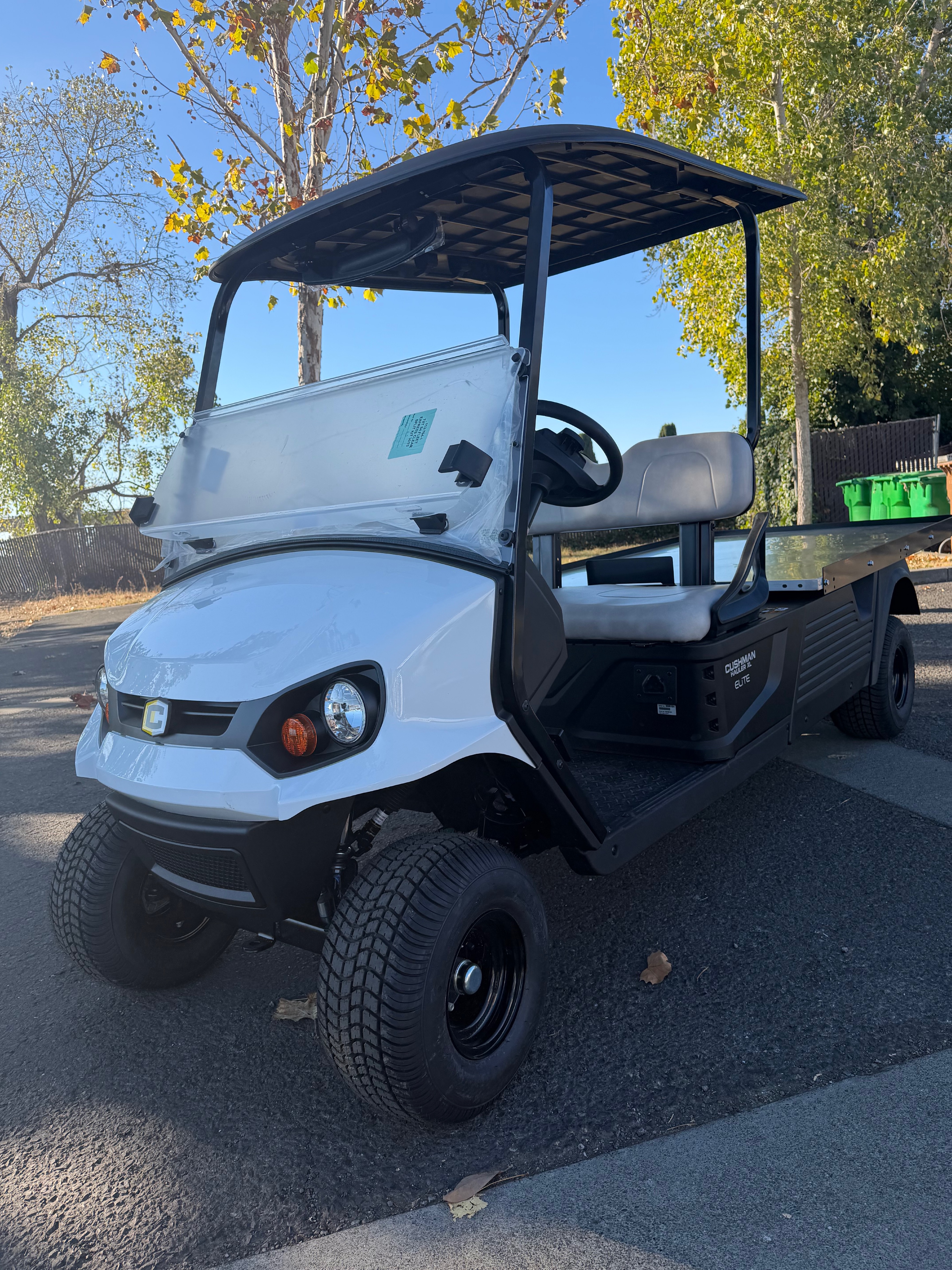 2027 Cushman Hauler photo 3