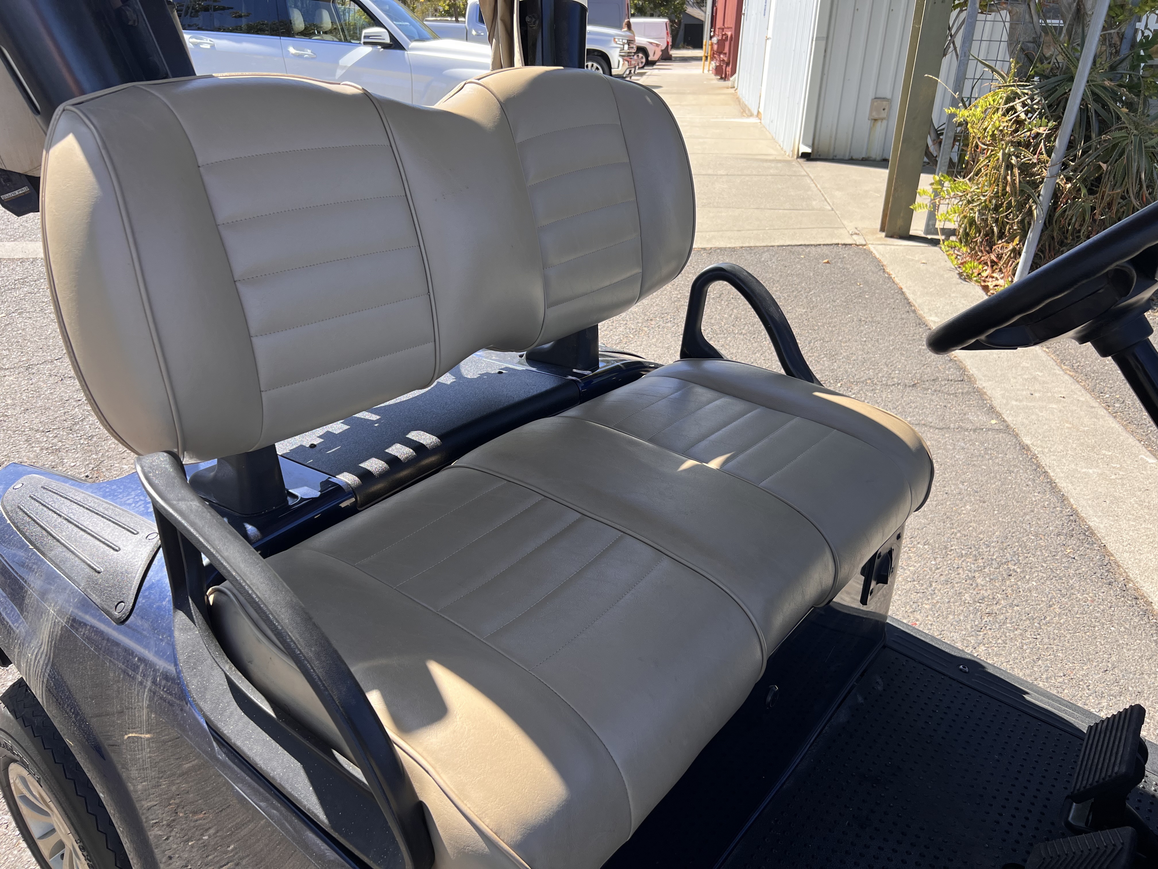 2022 EZGO Freedom photo 6