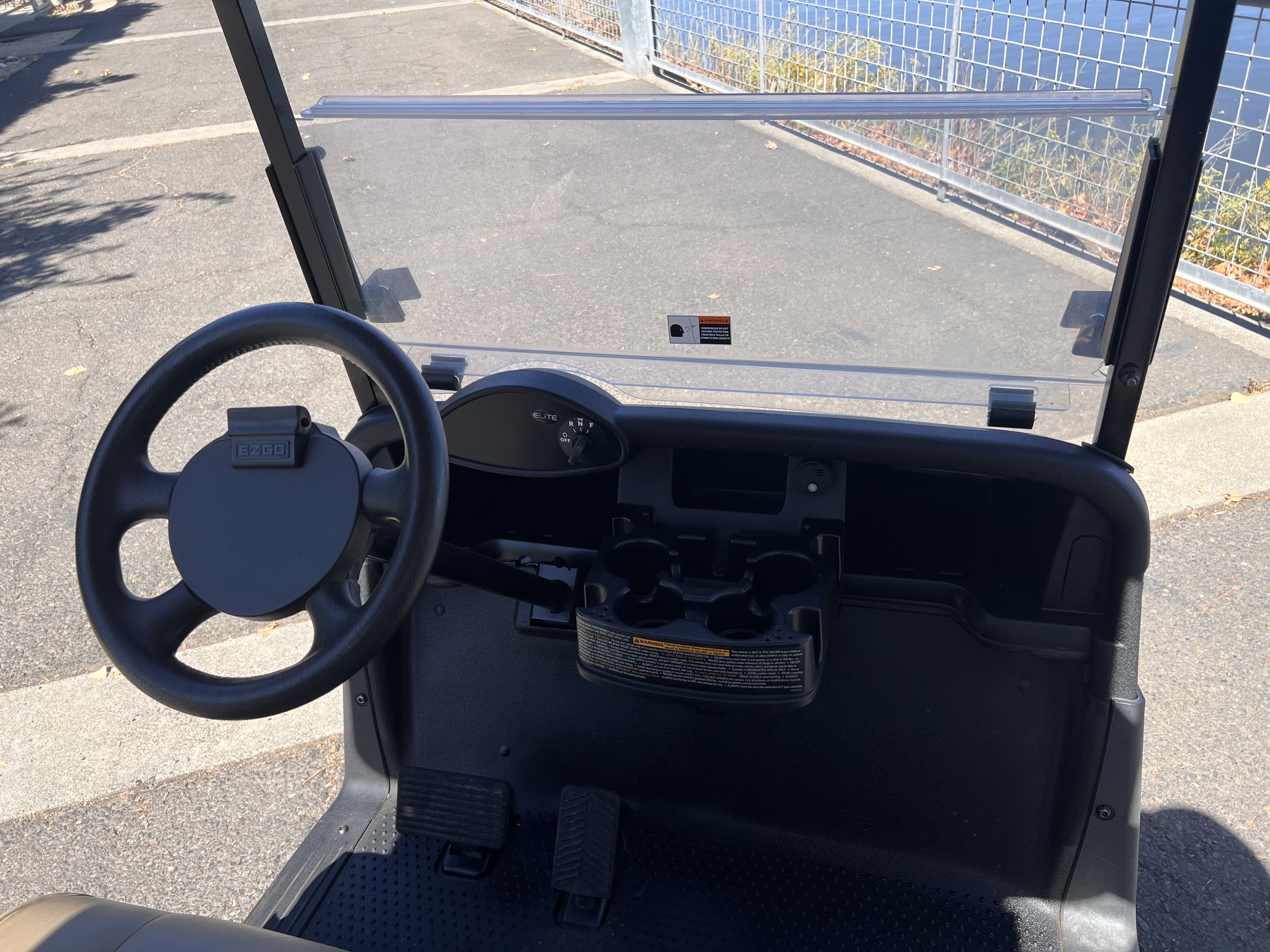 2022 EZGO Freedom photo 8