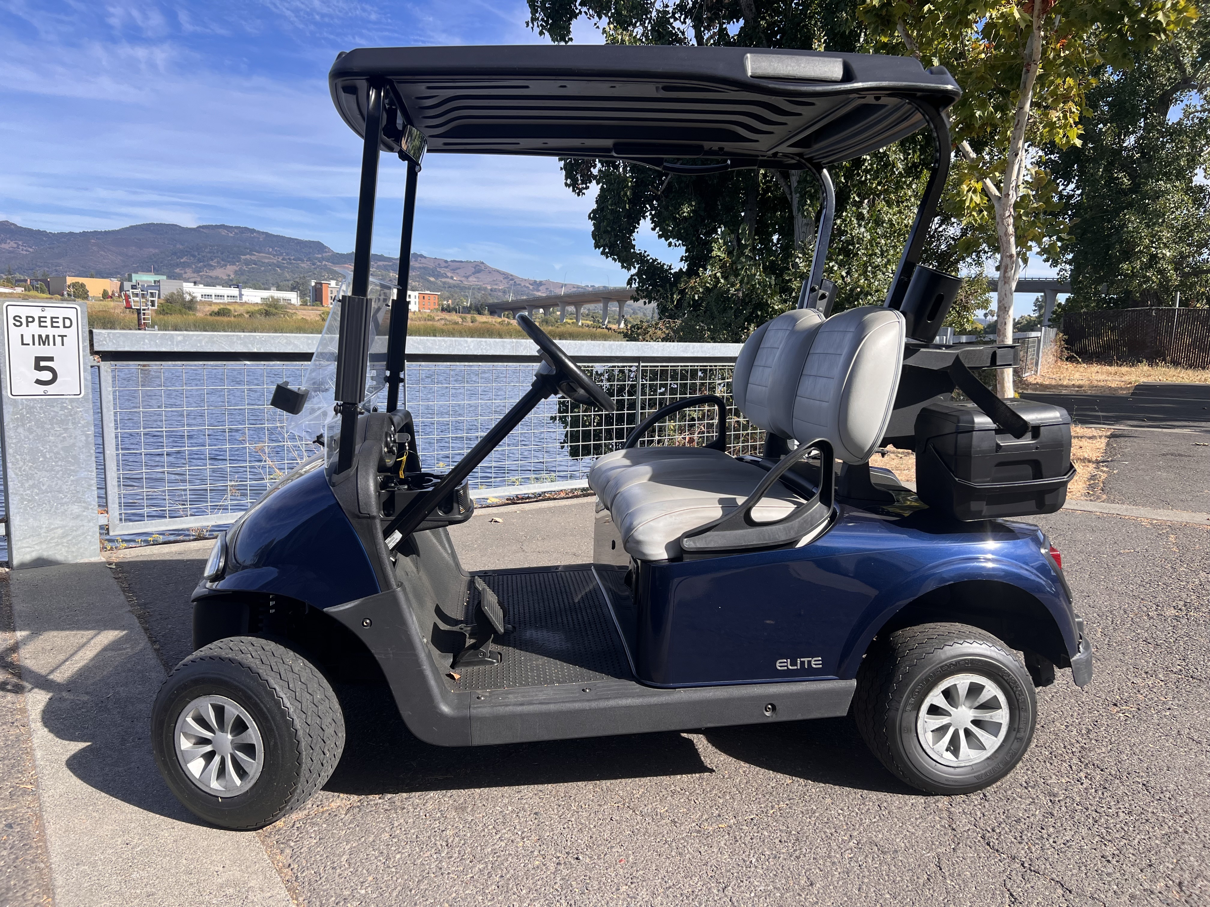 2022 EZGO Freedom photo 7