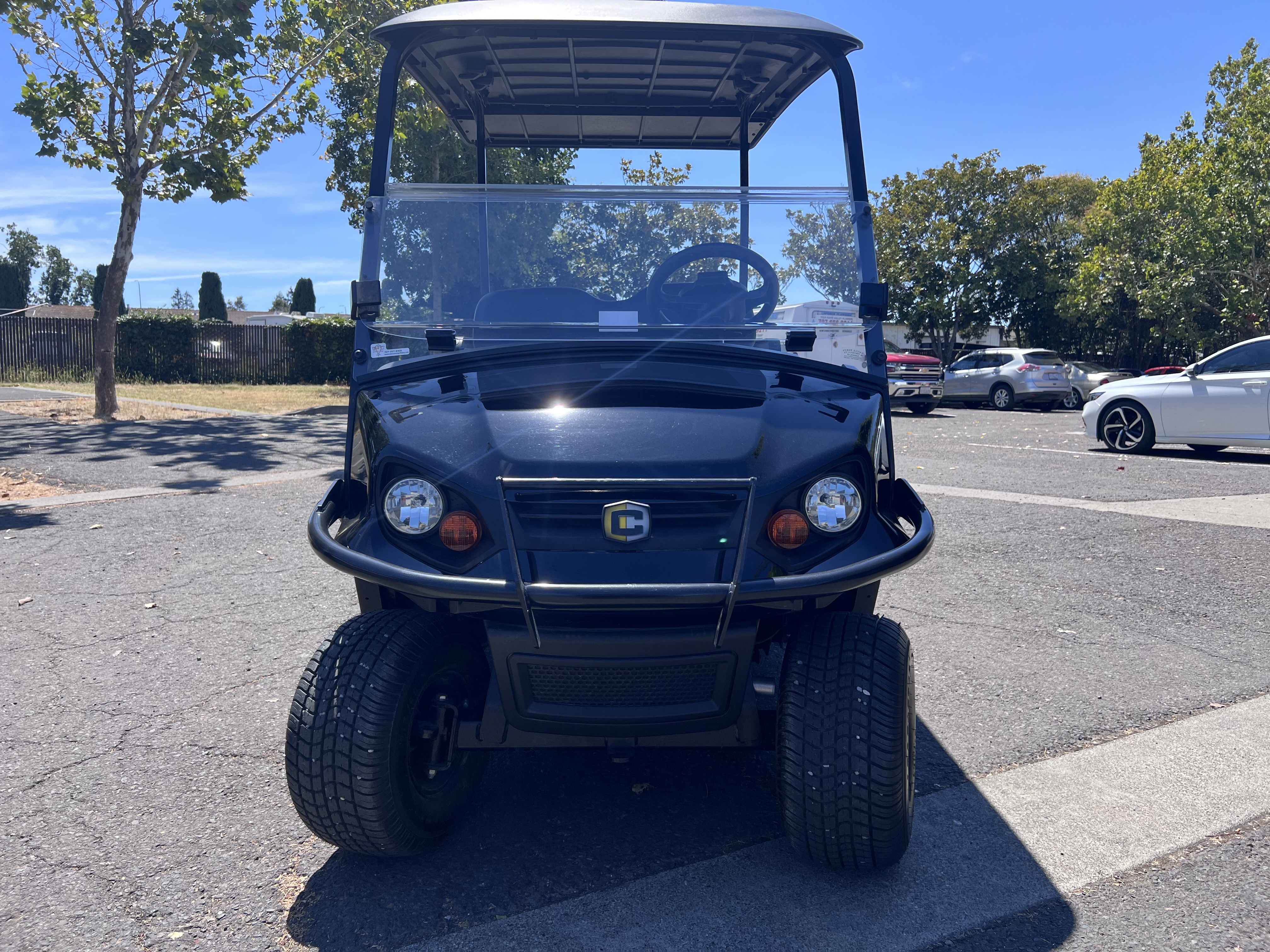 2023 Cushman Shuttle photo 2
