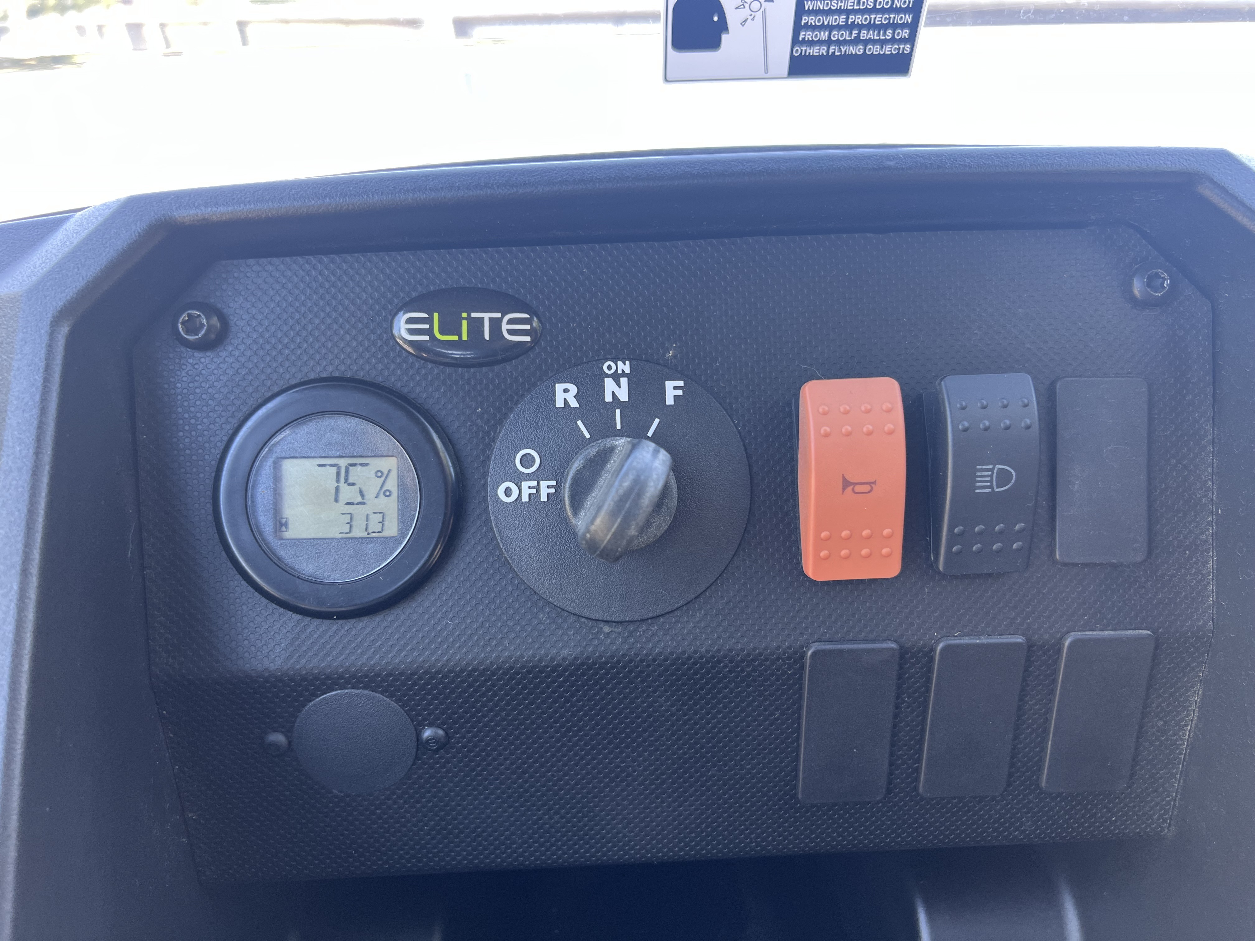2023 Cushman Shuttle photo 3
