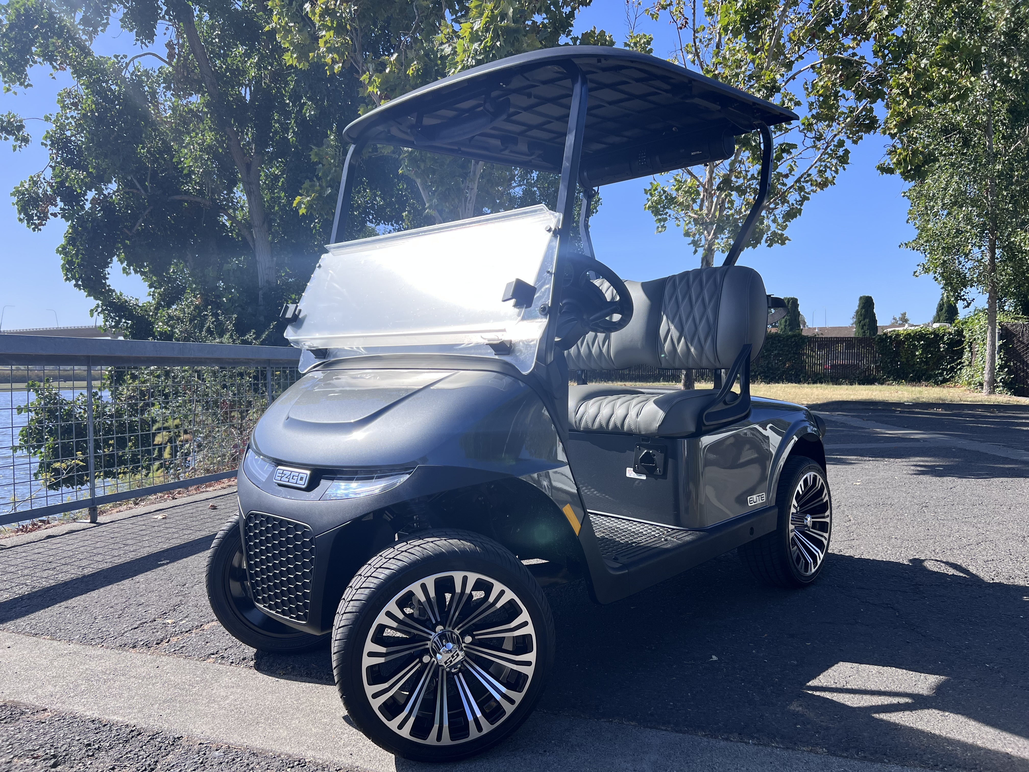 2026 EZGO Freedom photo 8