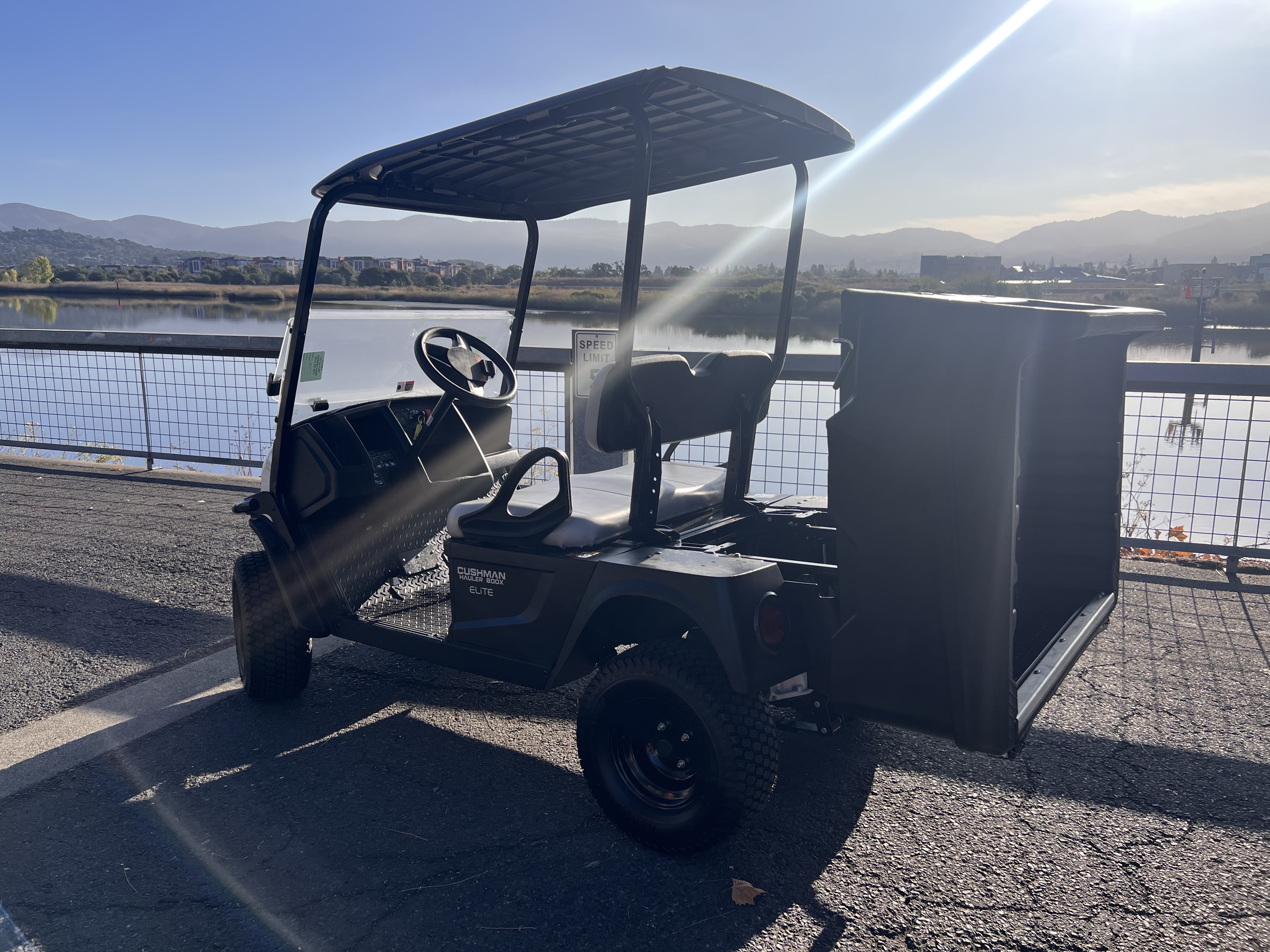2027 Cushman Hauler photo 5