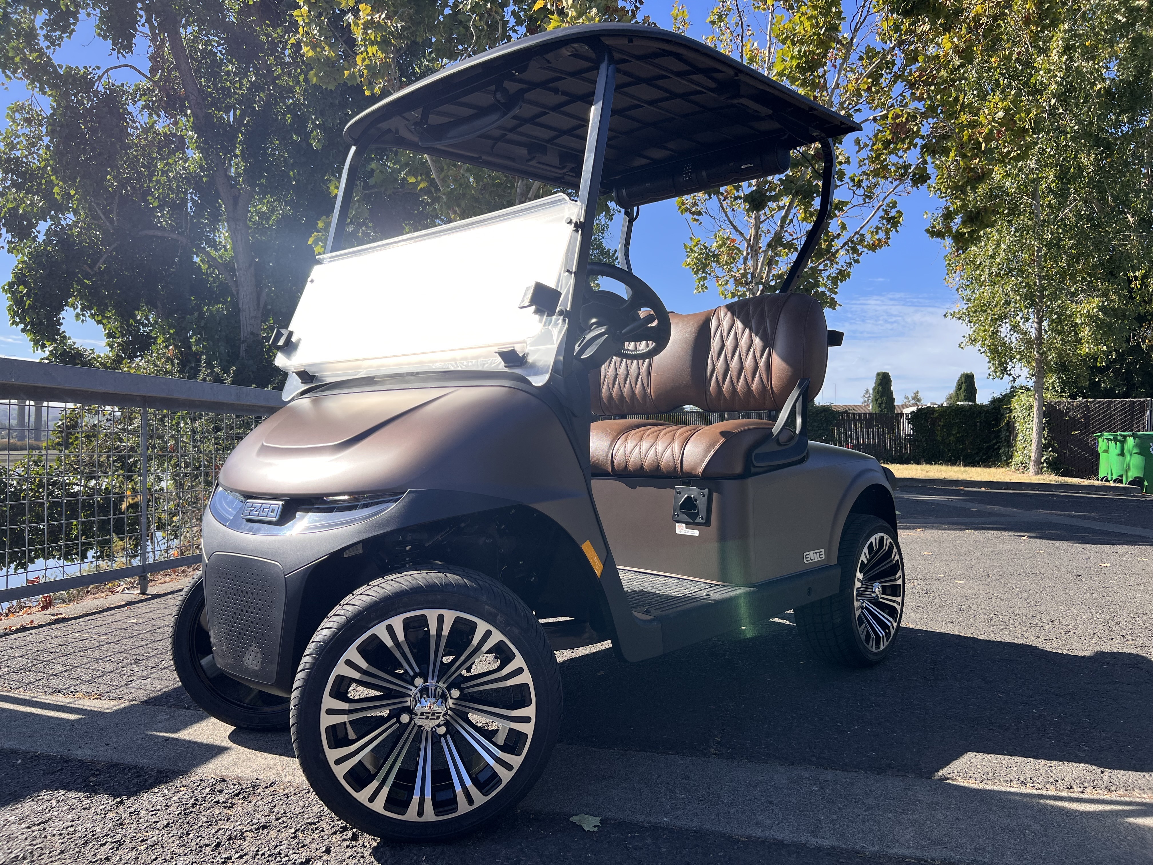 2027 EZGO RXV