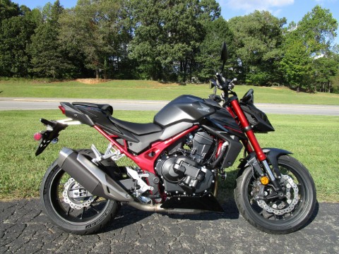2026 Honda CB750 Hornet E-Clutch — photo 1 of 20