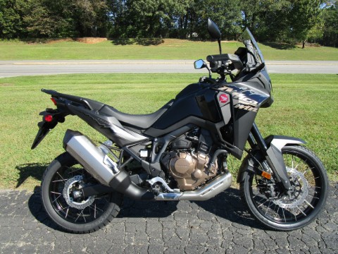 2026 Honda Africa Twin — photo 1 of 22