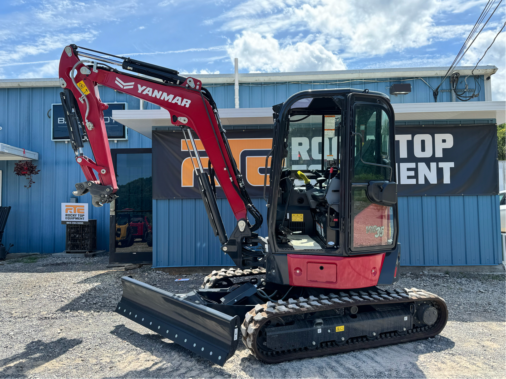 New 2025 Yanmar ViO35-7 Cabin, Knoxville TN | Specs, Price, Photos