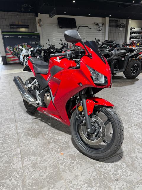 2021 Honda CBR300R — photo 1 of 10