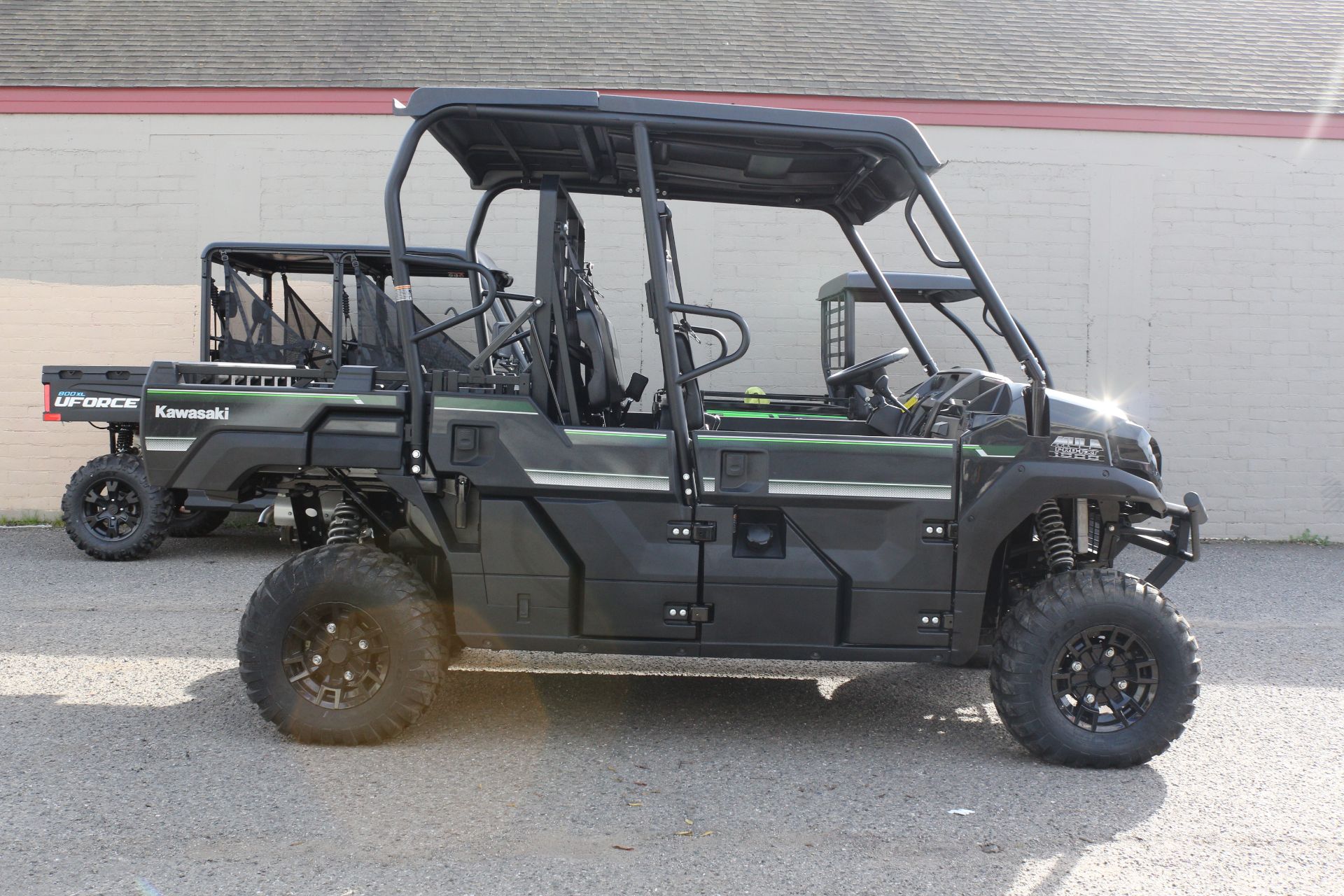 New 2024 Kawasaki MULE PRO-FXT 1000 LE powersports in Salinas, CA