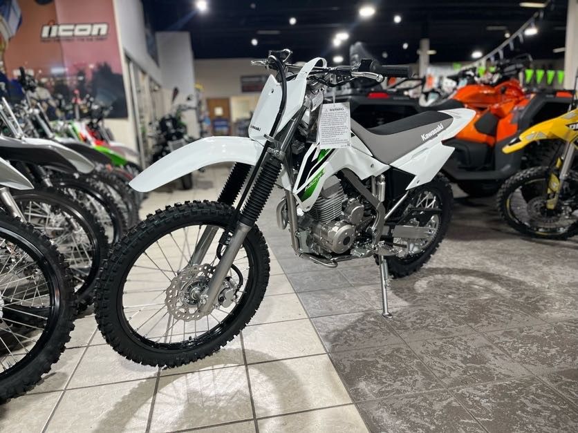 2026 Kawasaki KLX®140R L 4