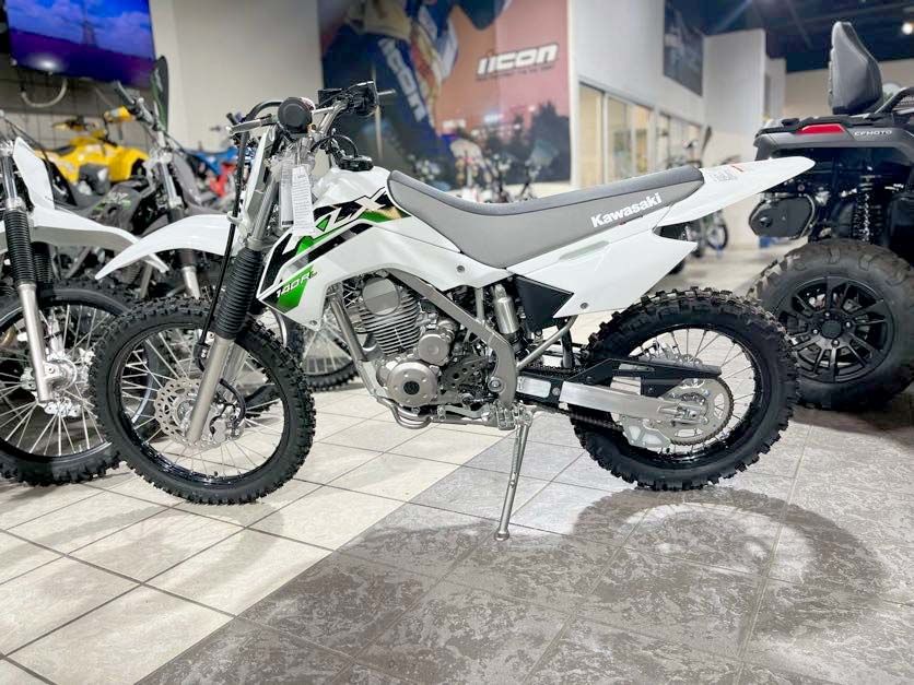 2026 Kawasaki KLX®140R L 3