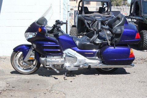 2003 Honda Gold Wing — photo 1 of 3