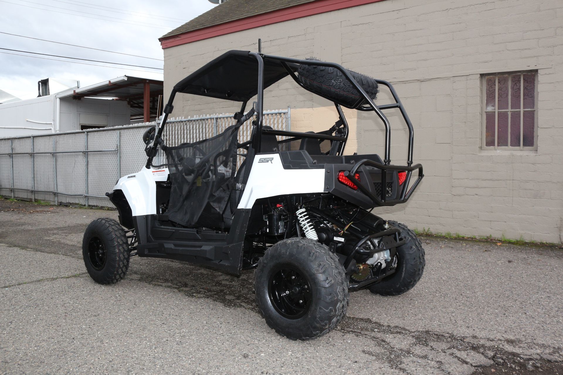 2023  SRU170Z 5