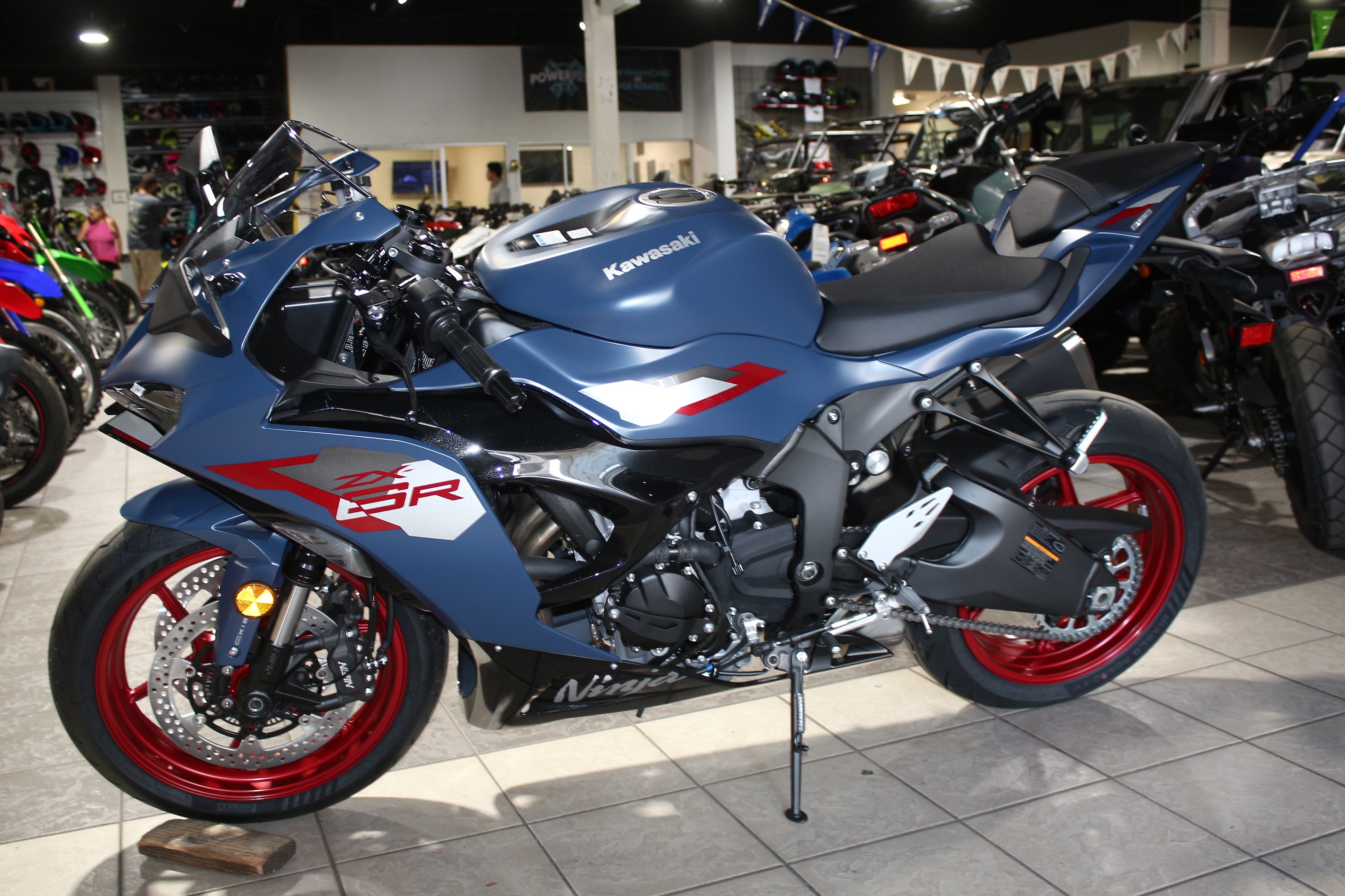 New 2027 Kawasaki Ninja® ZX™-6R ABS powersports in Salinas, CA