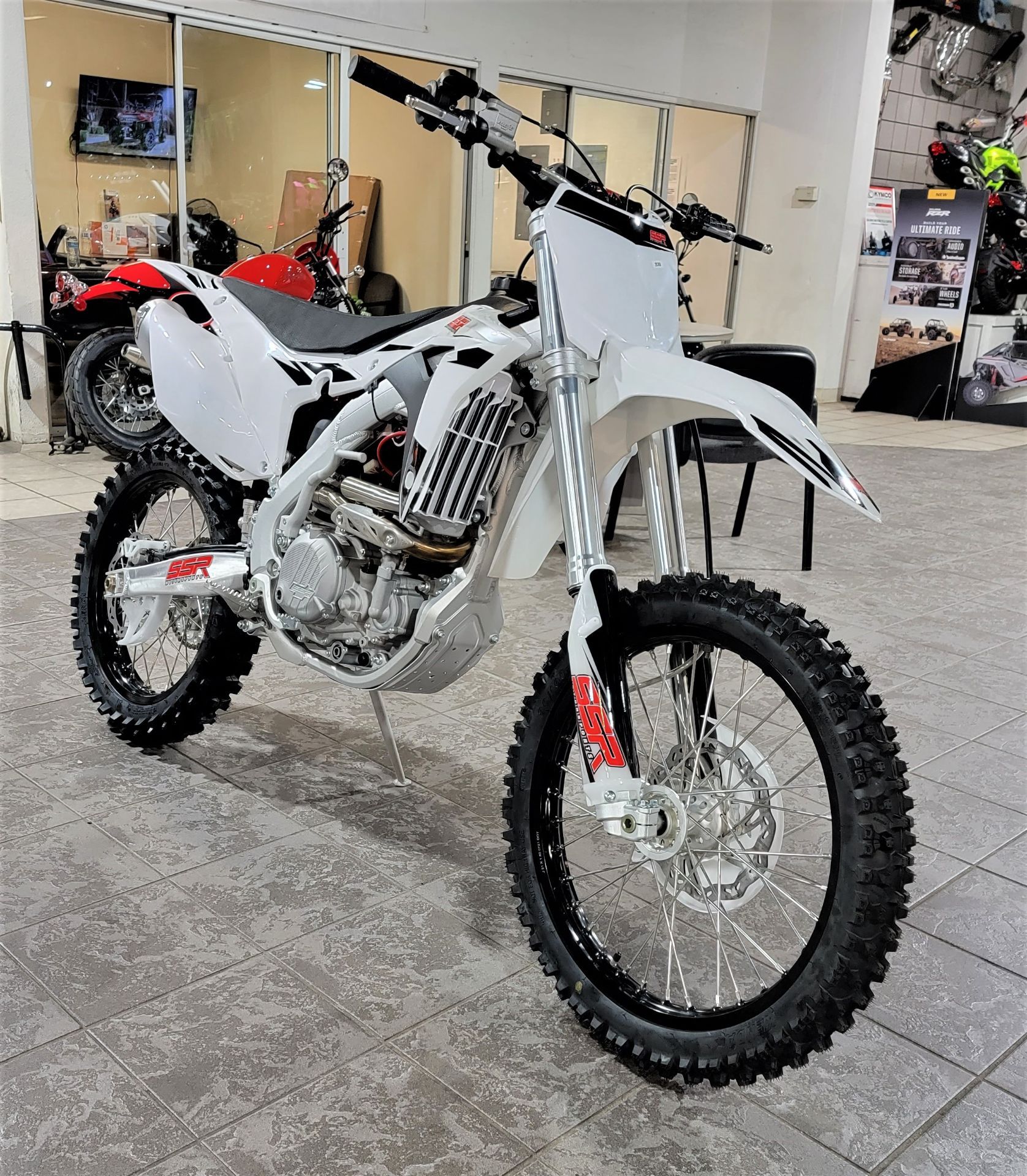 2022  SR300S 2