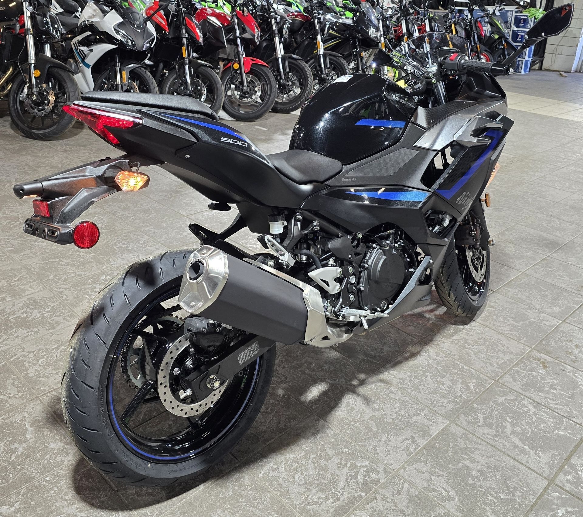 2025 Kawasaki Ninja® 500 ABS 4