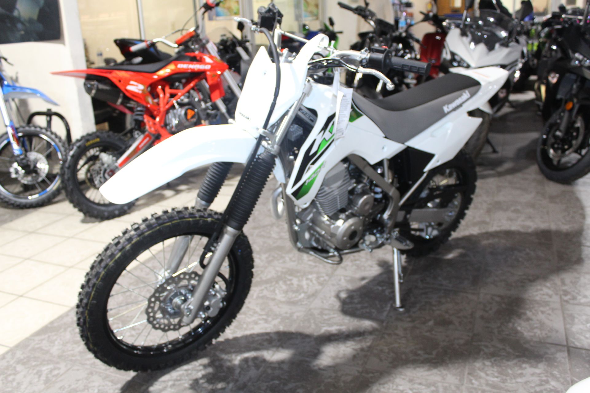 2026 Kawasaki KLX®140R 5
