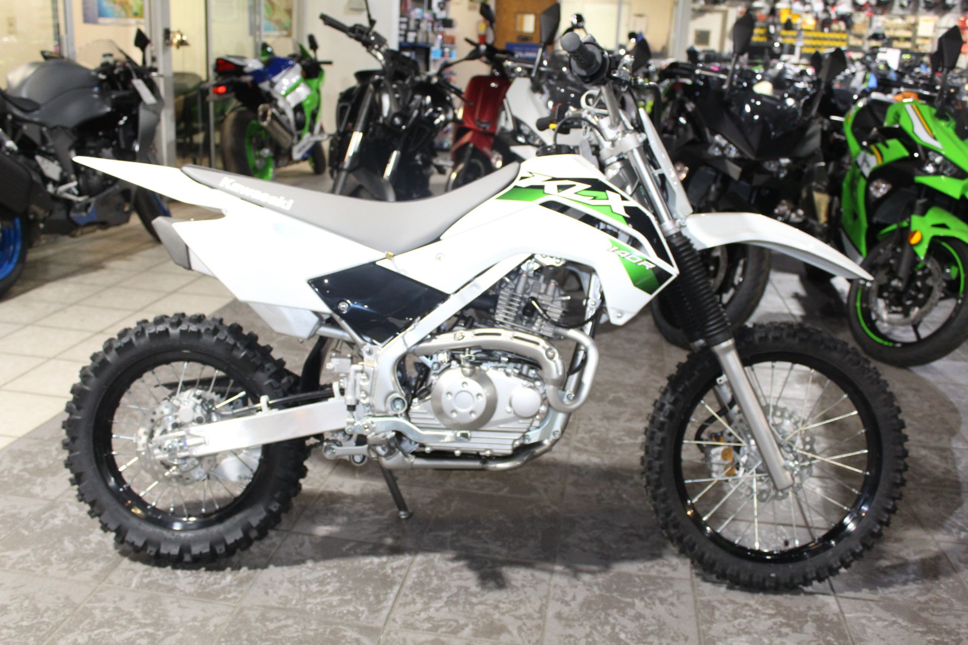 2026 Kawasaki KLX®140R 2