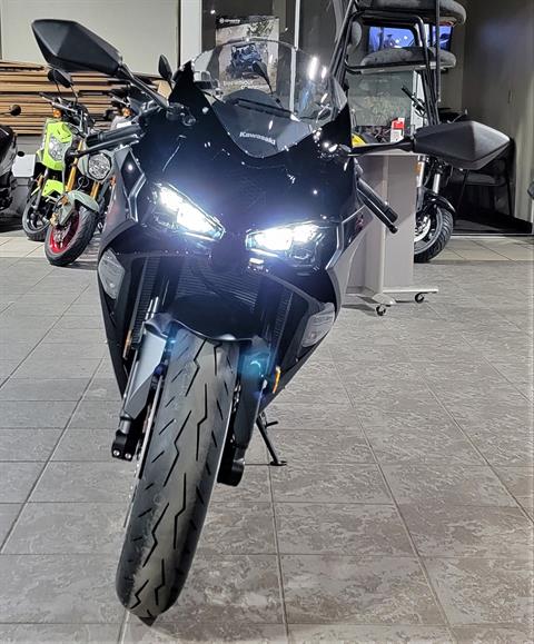 New 2024 Kawasaki Ninja ZX-6R powersports in Salinas, CA