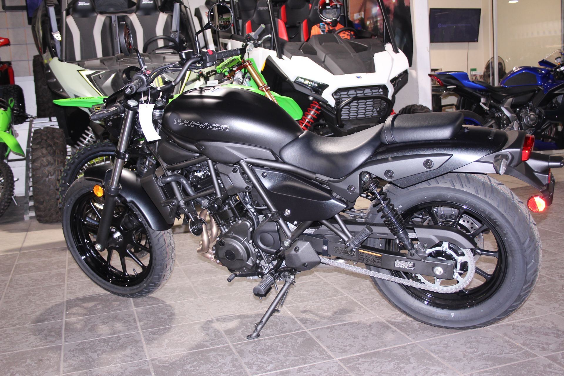 2025 Kawasaki Eliminator® ABS 4