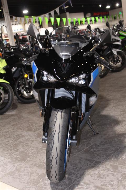 Tak California⚽️  New 2026 Kawasaki Ninja ZX-6R powersports in Salinas, CA | Stock