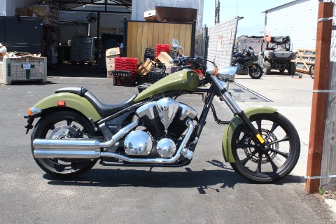 2024 Honda Fury — photo 1 of 8