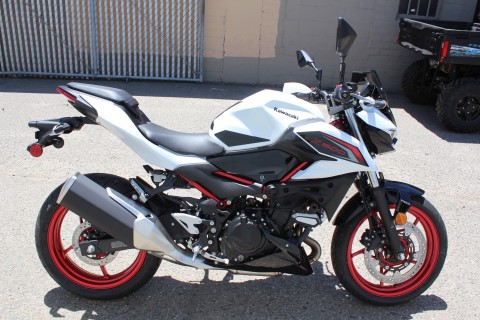 2026 Kawasaki Z500 SE ABS