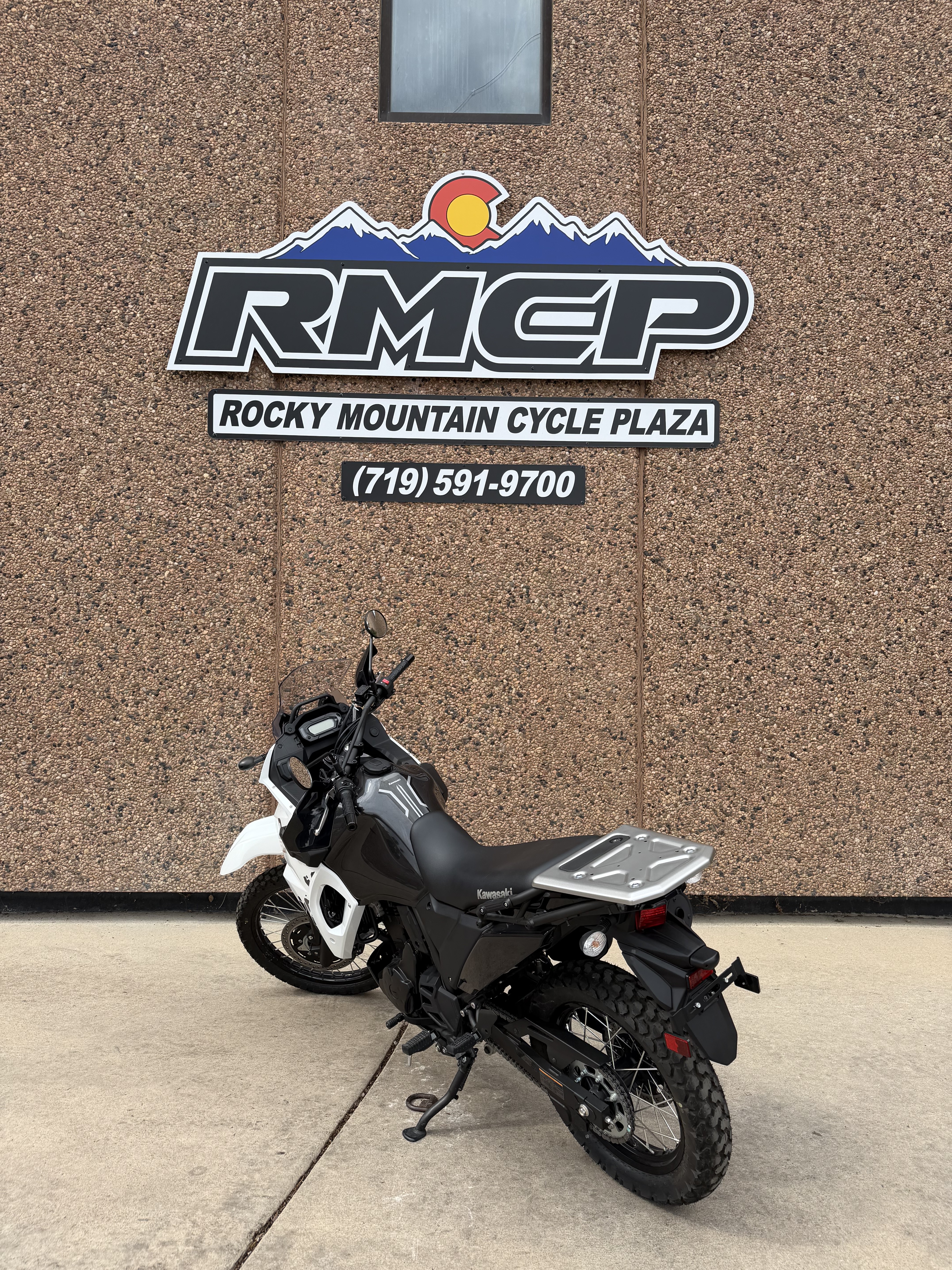 2025 Kawasaki KLR®650 S ABS 4