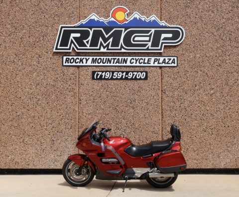 1993 Honda ST1100 — photo 1 of 4
