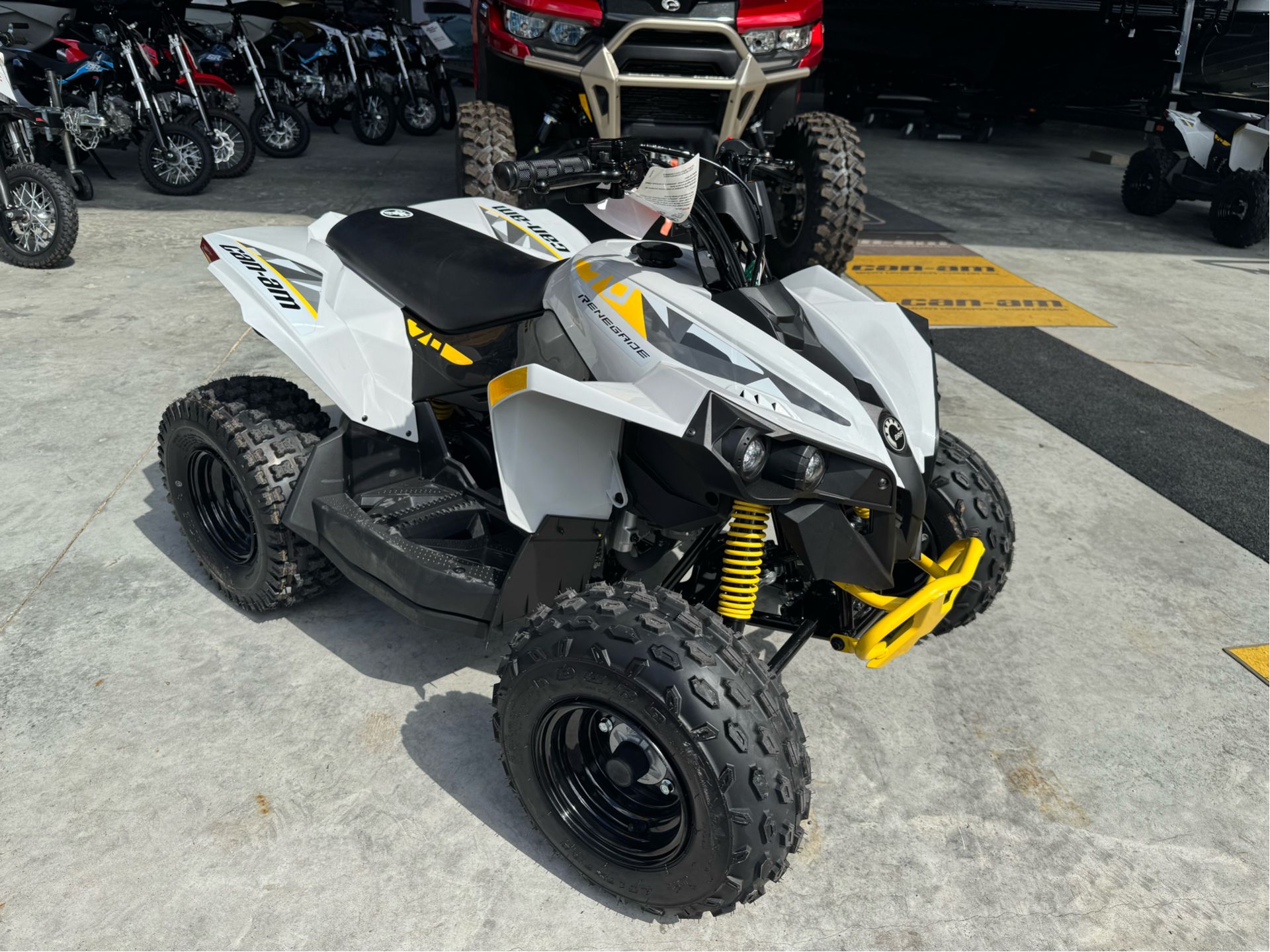 2026 Can-Am™ Renegade 70 EFI 5