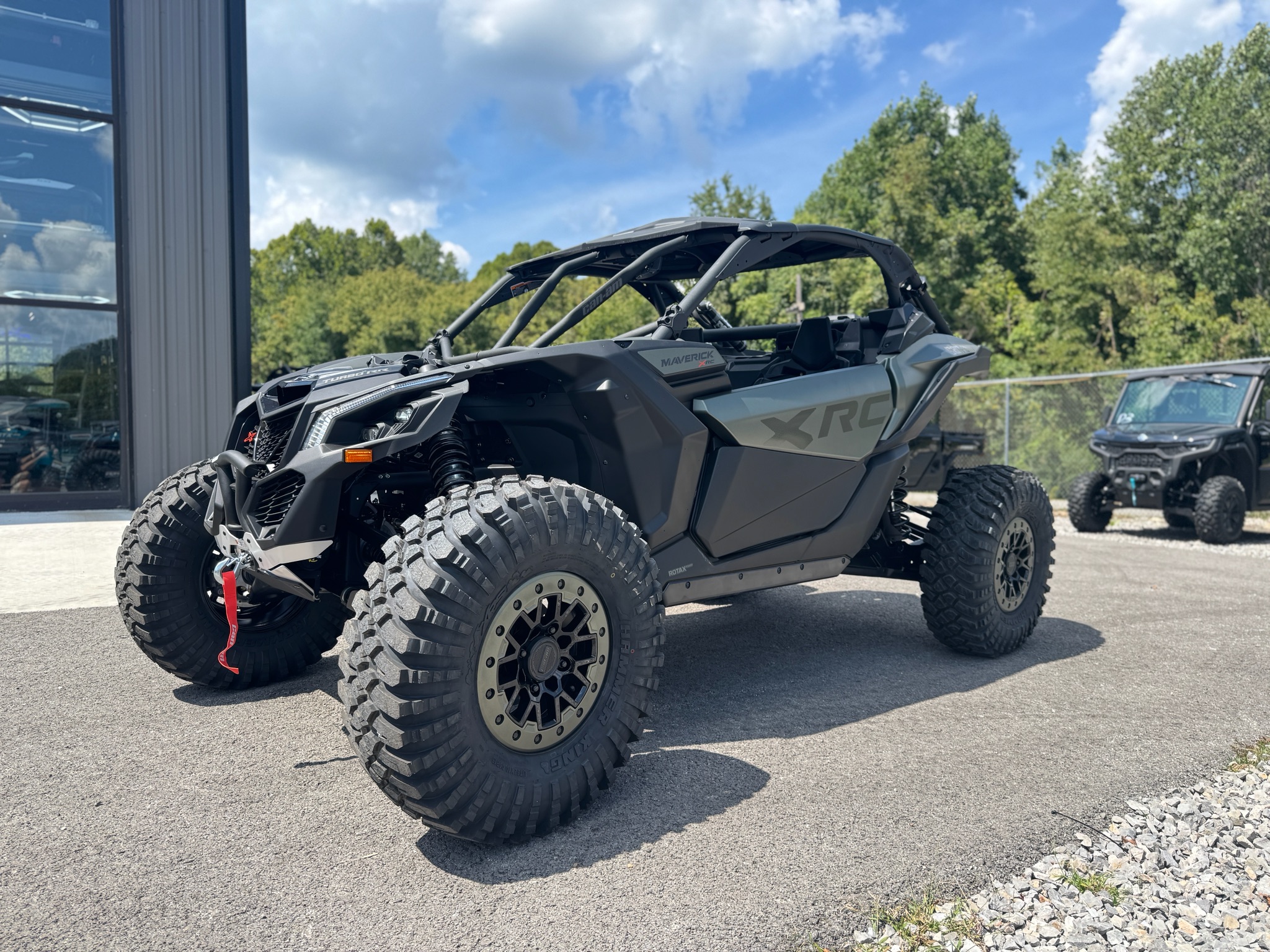 2026 Can-Am™ Maverick X3 X RC TURBO RR 72 1
