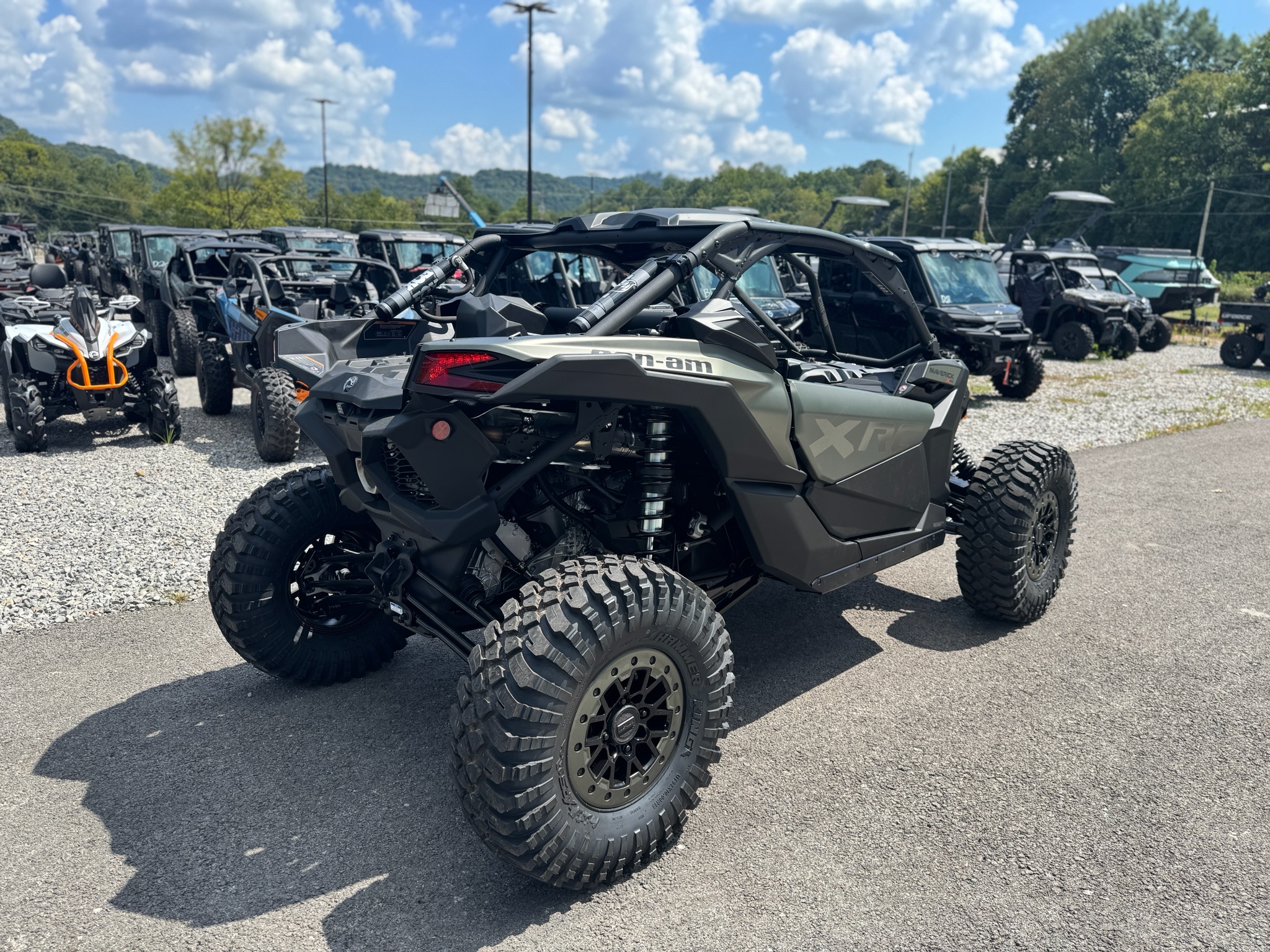 2026 Can-Am™ Maverick X3 X RC TURBO RR 72 8