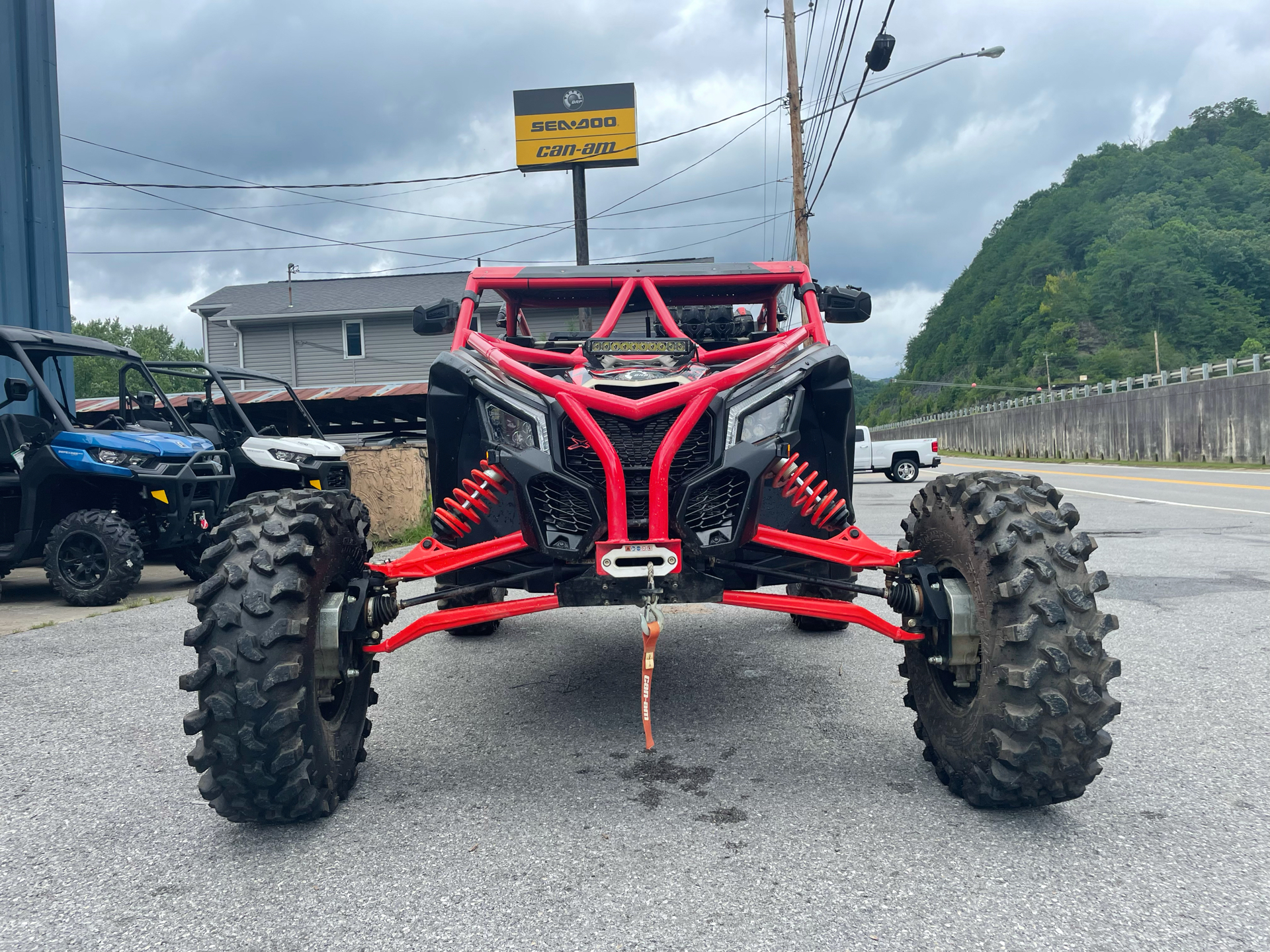 2022 Can-Am Maverick X3 X MR Turbo RR