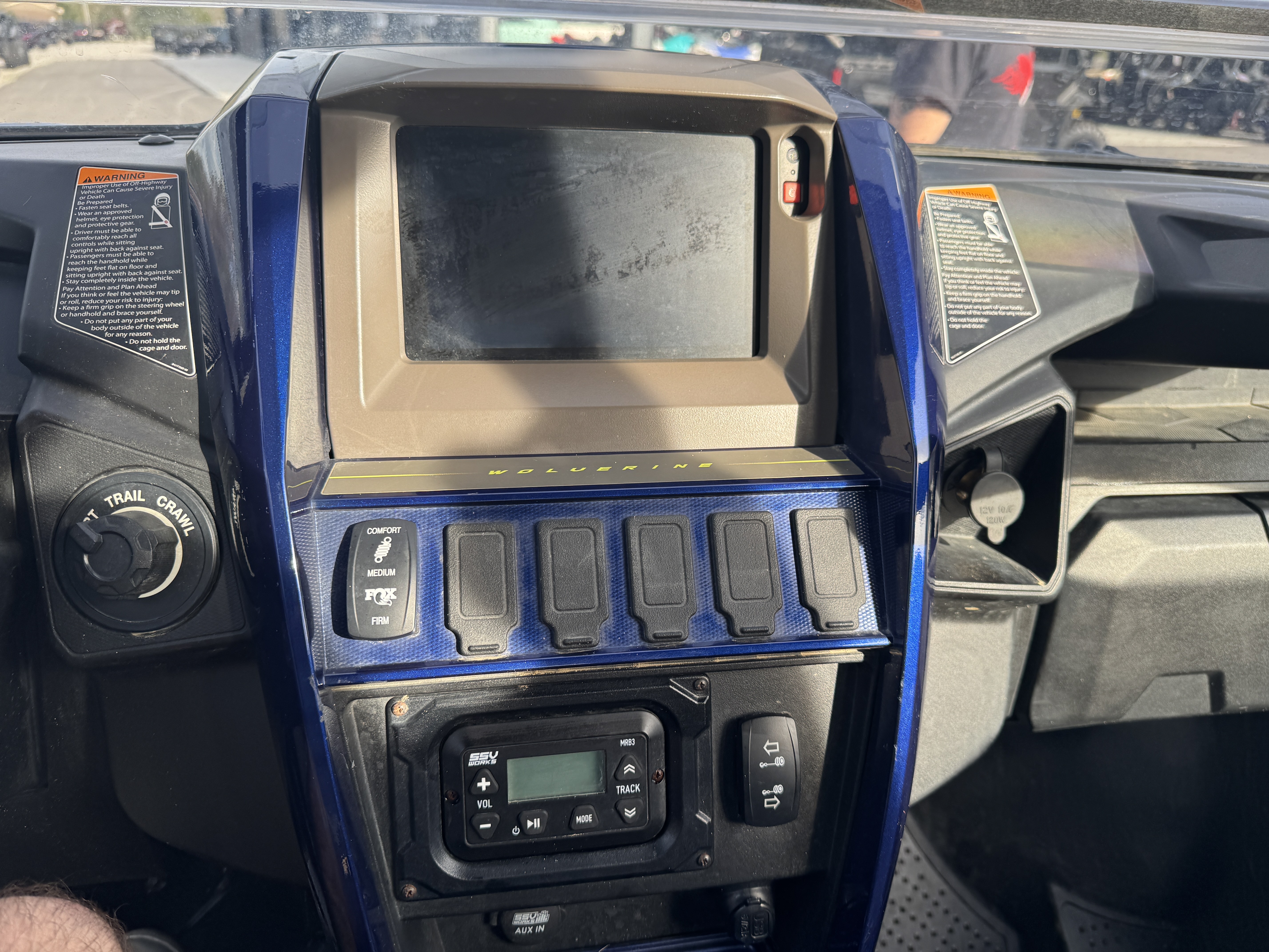 2023 Yamaha Wolverine photo 9