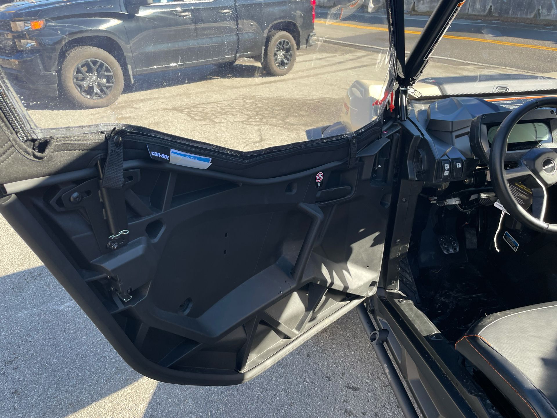 2023 Can-Am Commander MAX XT-P