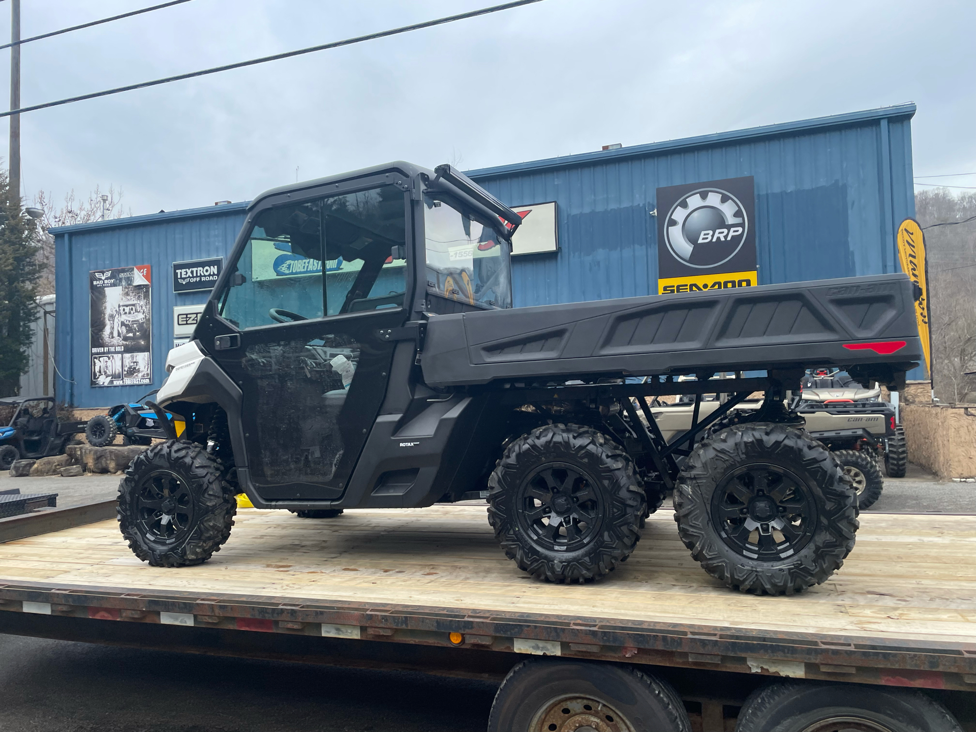 New 2022 Can-Am Defender 6x6 DPS HD10 Utility Vehicles in