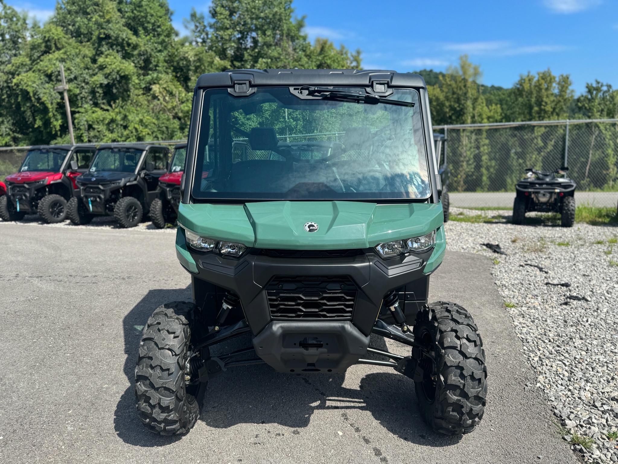 2026 Can-Am™ Defender DPS CAB 4