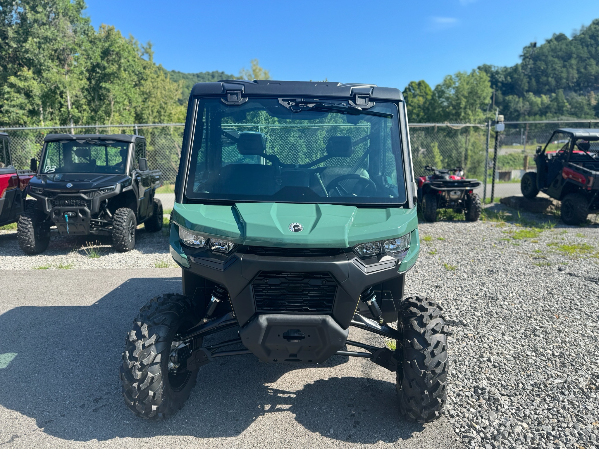 2026 Can-Am™ Defender DPS CAB HD10 4