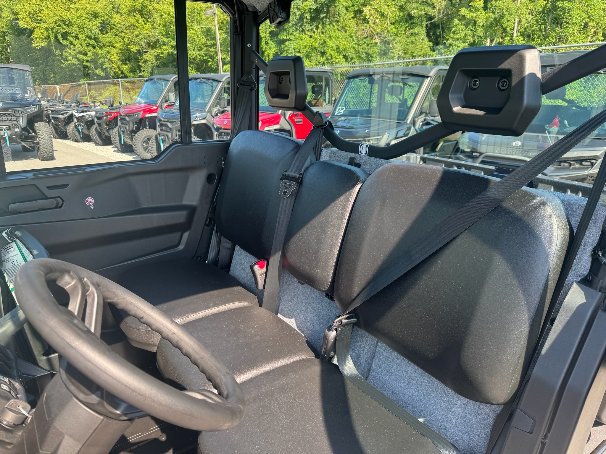 2026 Can-Am™ Defender DPS CAB HD10 7