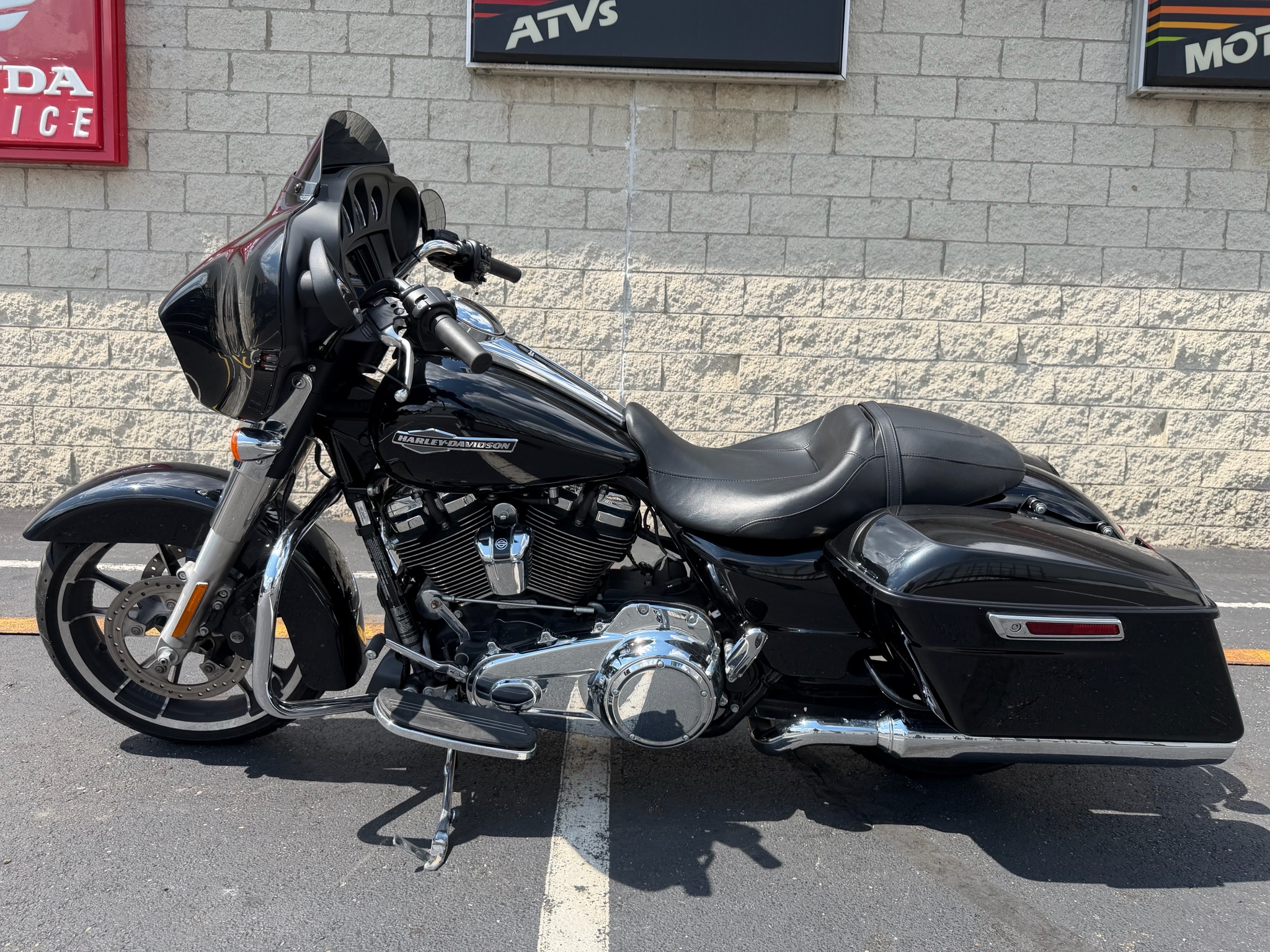 2022 Harley-Davidson Street Glide® 2