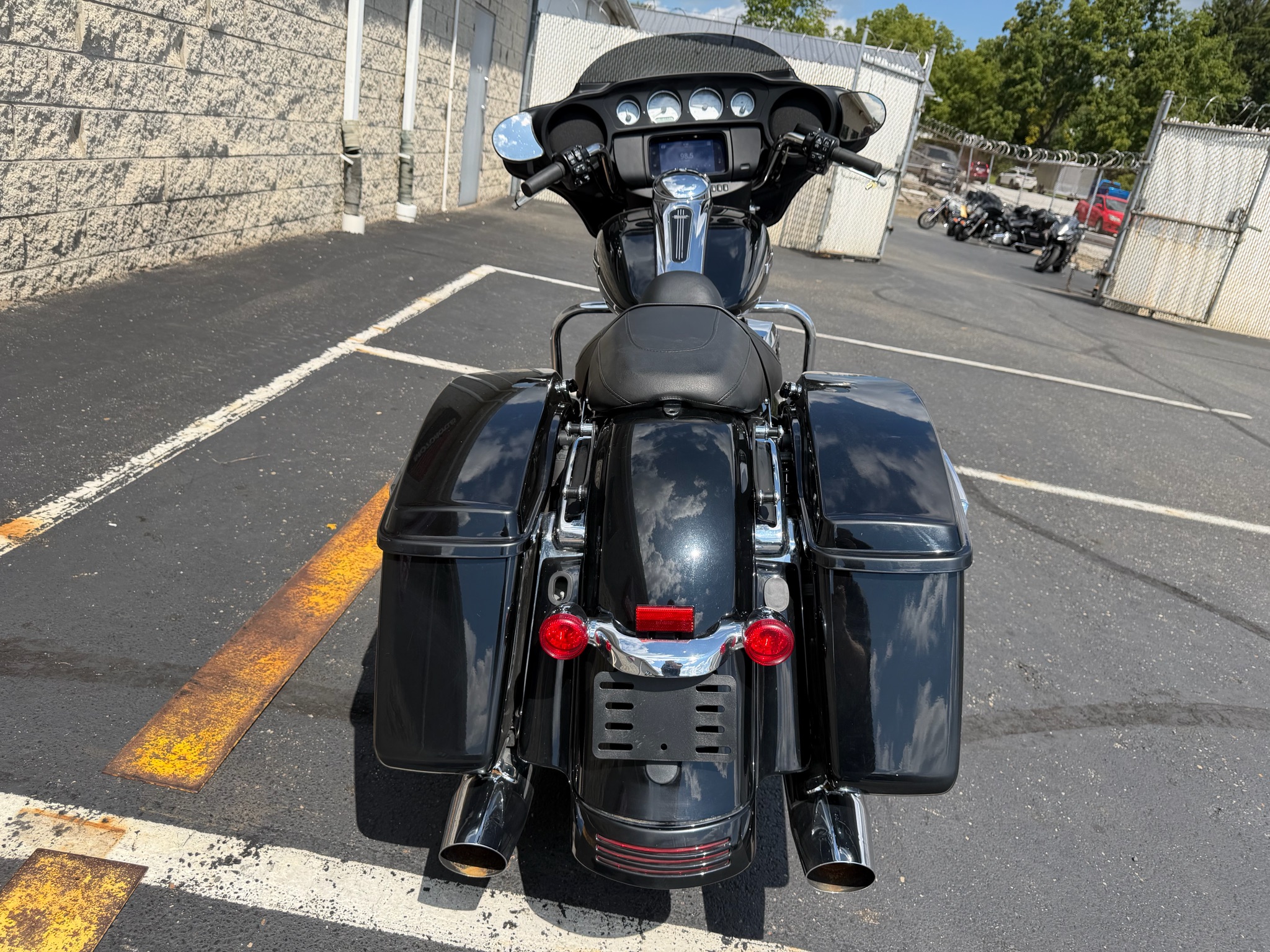 2022 Harley-Davidson Street Glide® 4