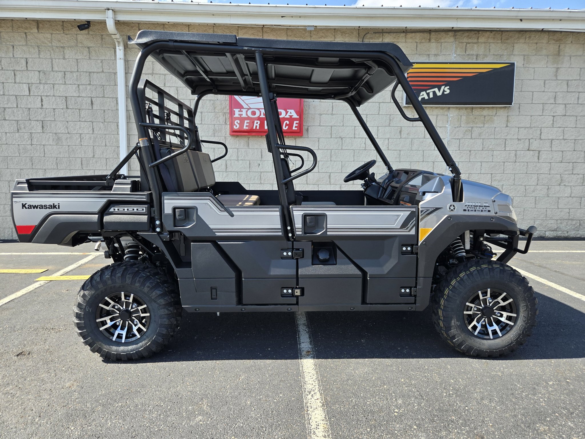 2027 MULE PRO-FXT 1000 LE Ranch Edition
