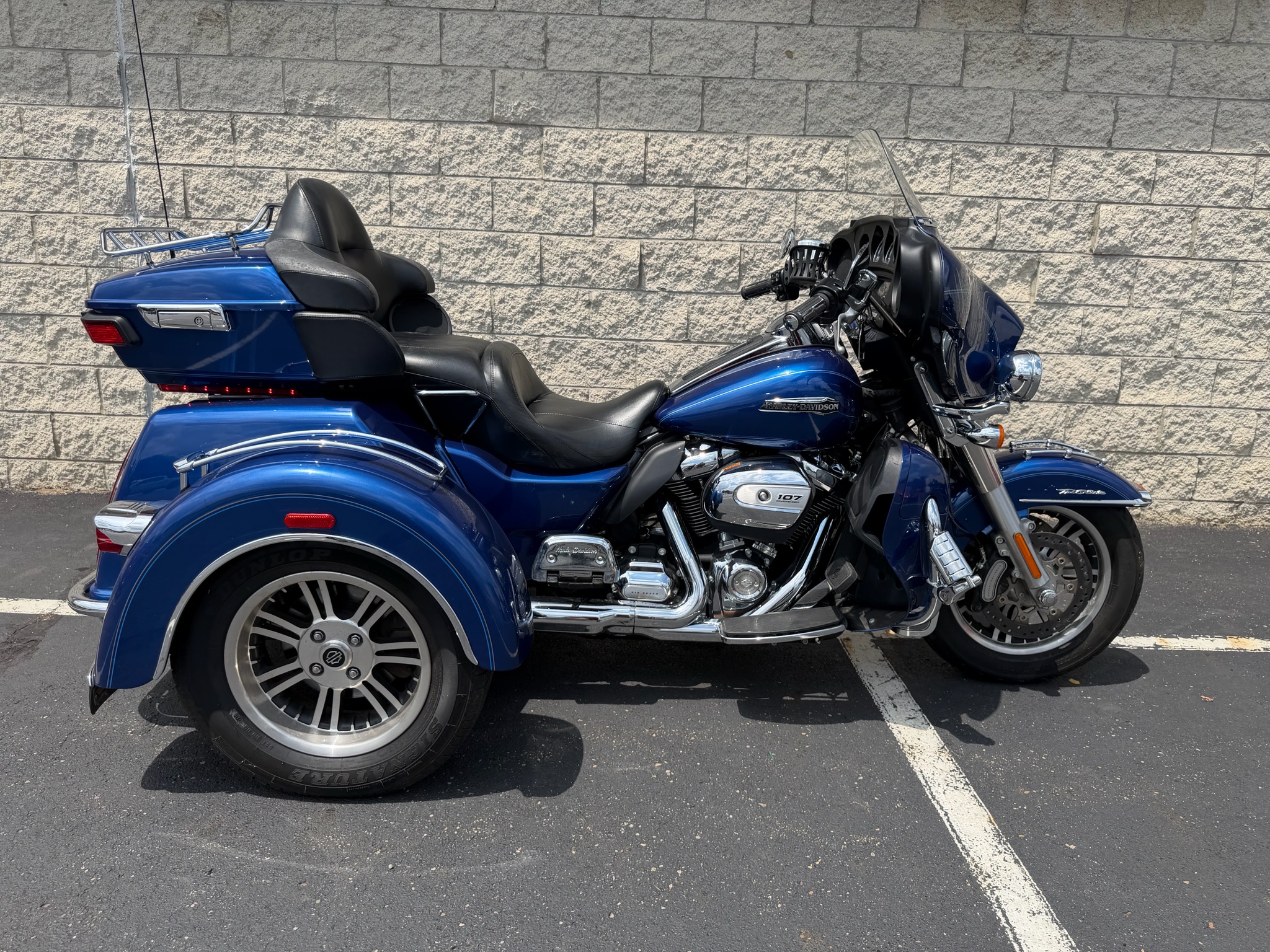 2017 Tri Glide® Ultra
